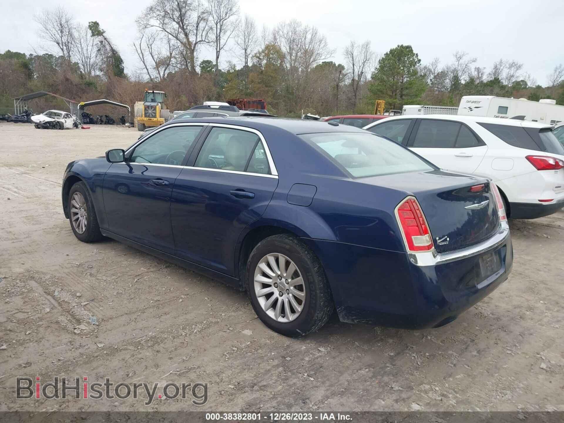 2014 CHRYSLER 300 - VIN: 2C3CCAAG5EH103427 - Фото 3