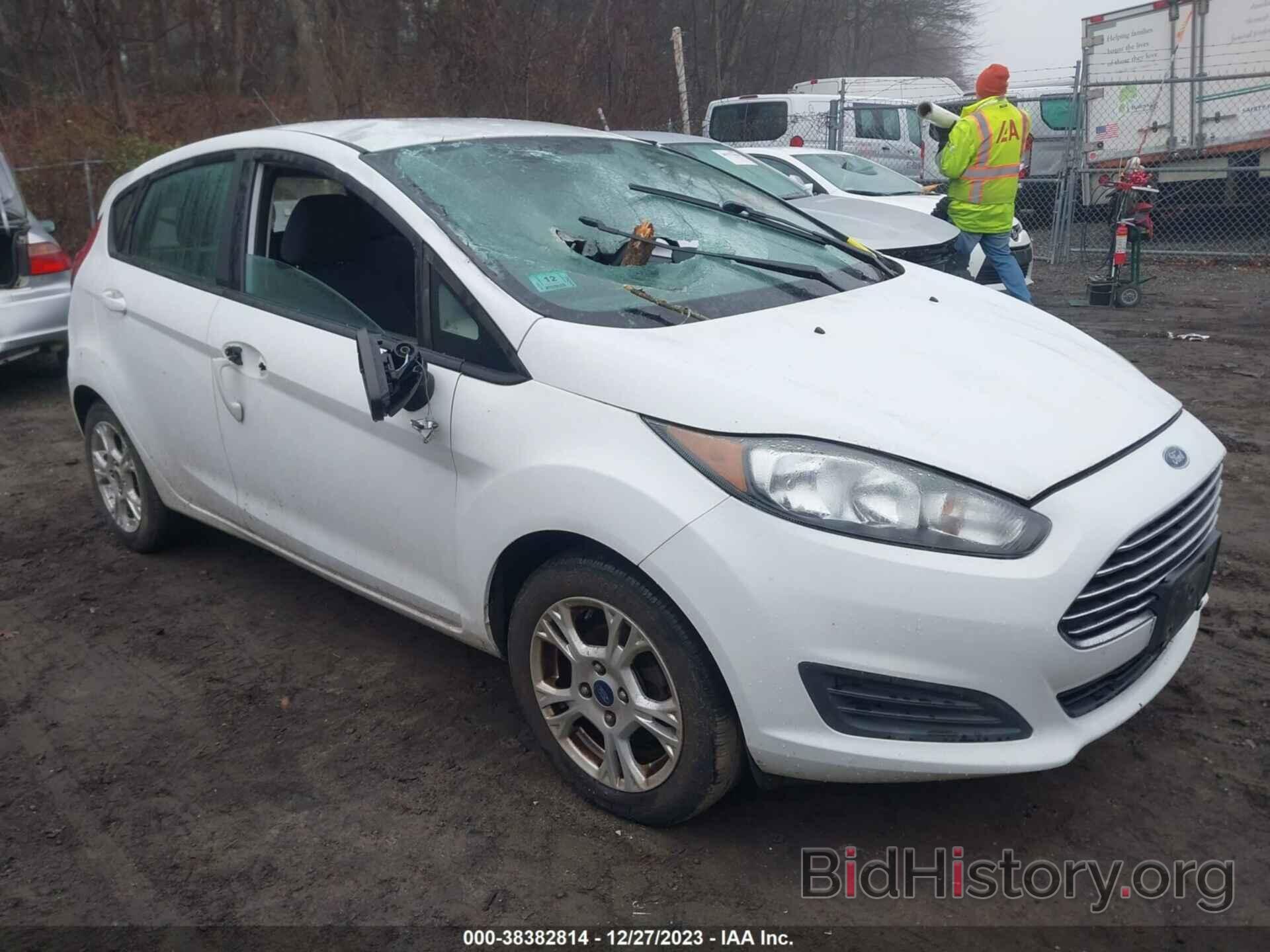 Photo 3FADP4EJ9FM204894 - FORD FIESTA 2015