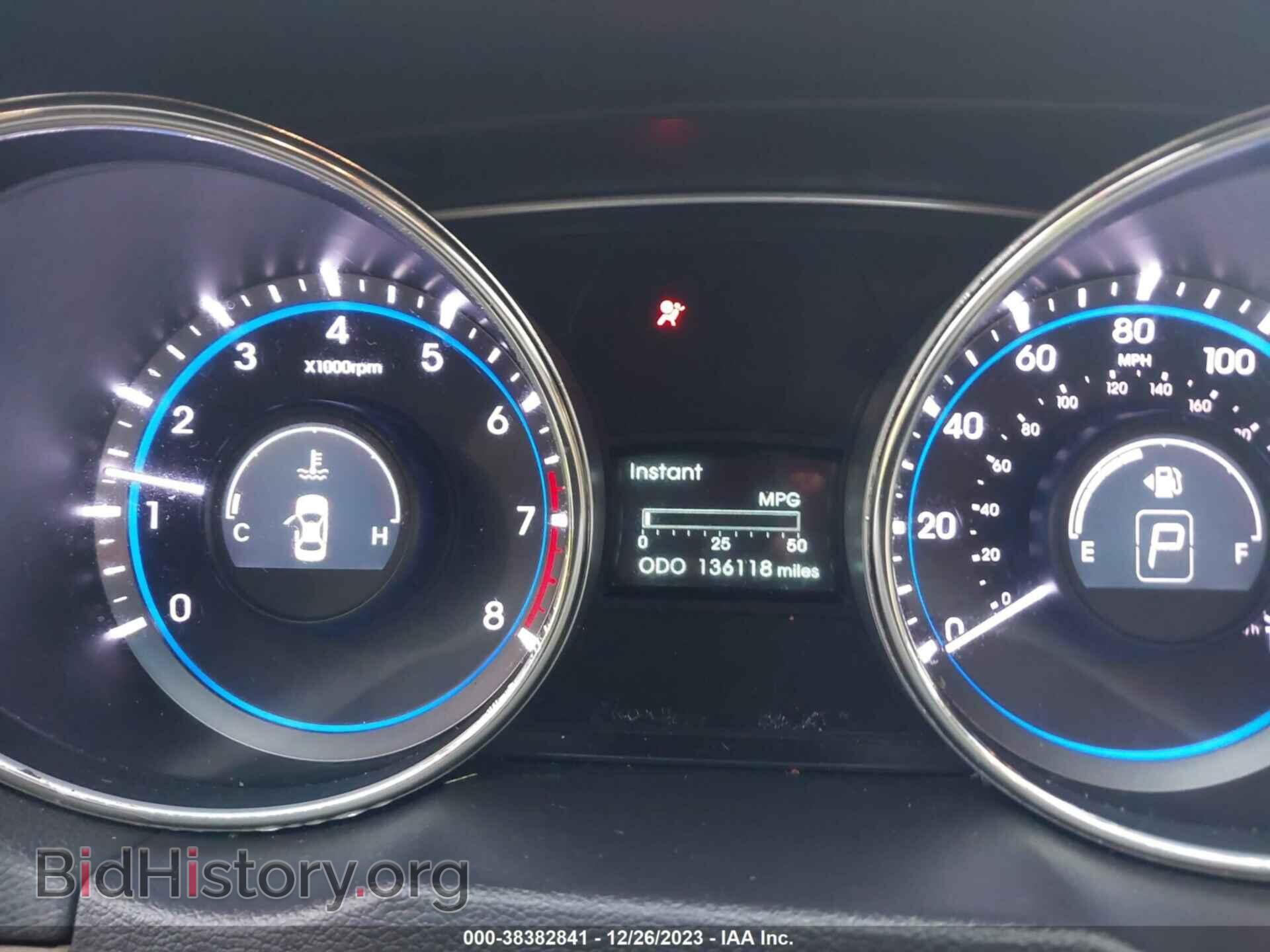 2012 HYUNDAI SONATA - VIN: 5NPEB4AC7CH322075 - Фото 7
