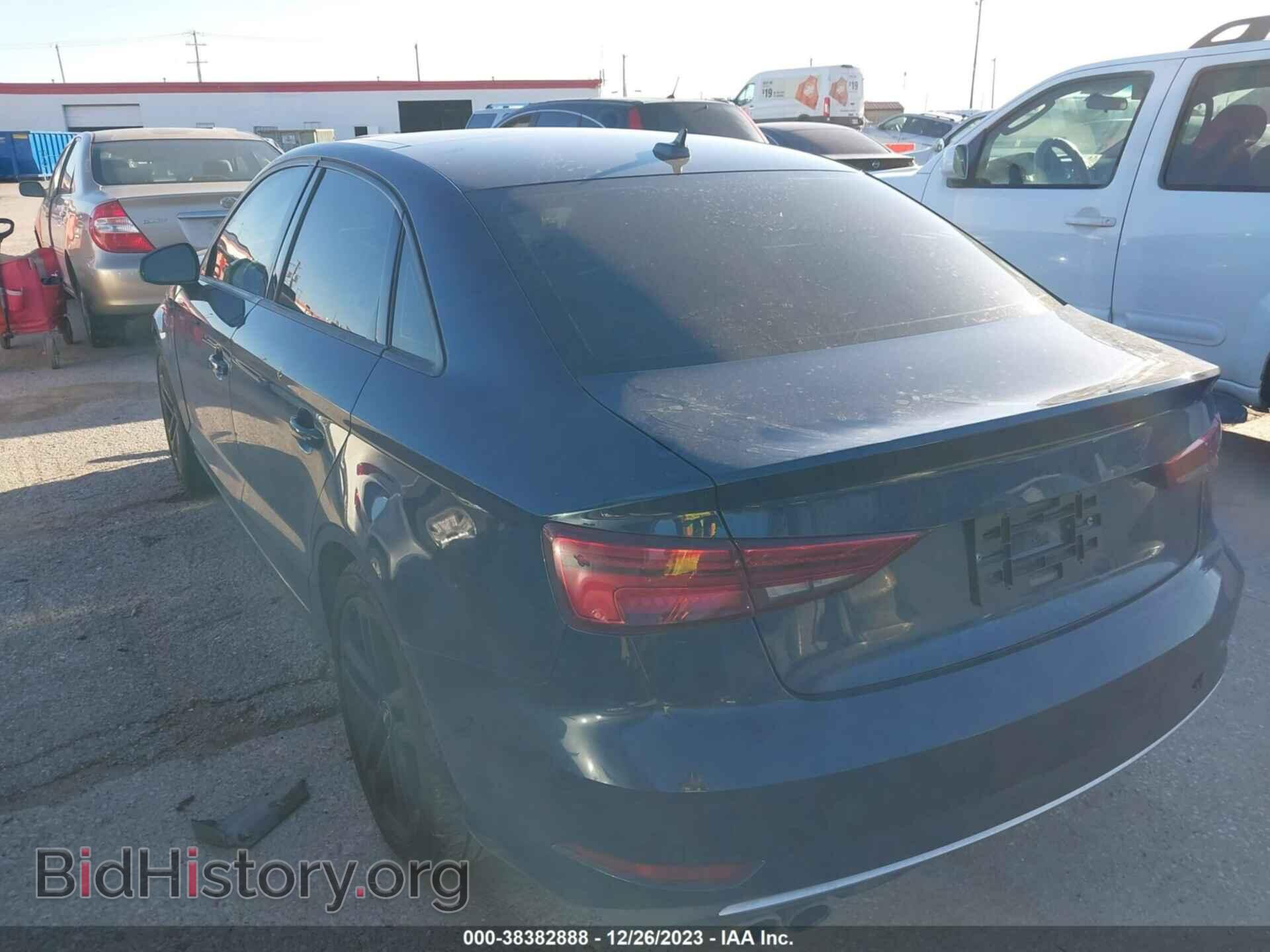 2017 AUDI A3 - VIN: WAUAUGFF3H1078188 - Фото 3