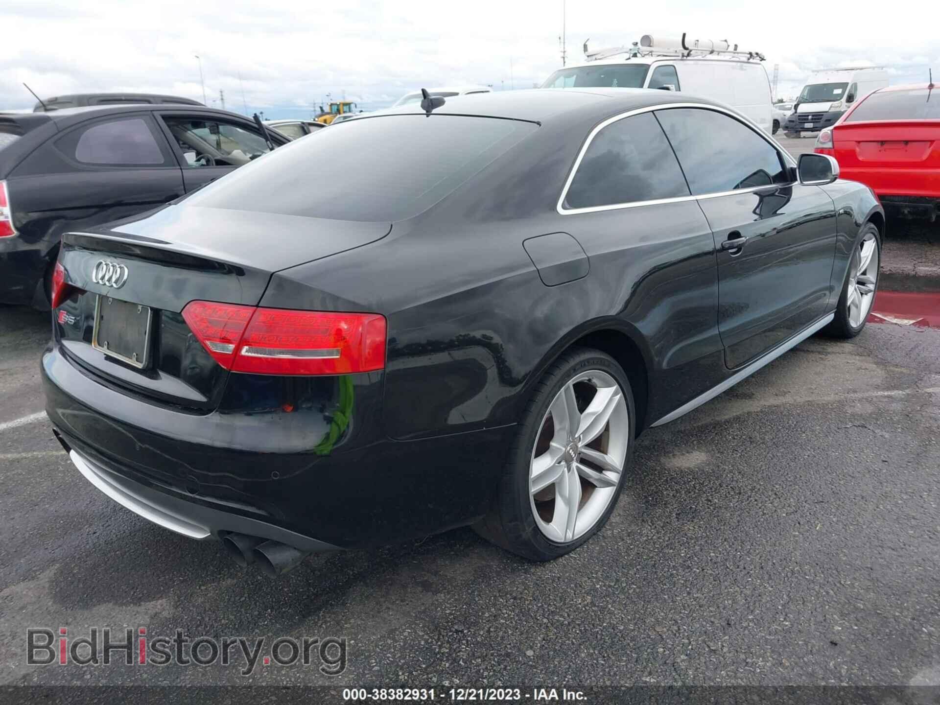 2011 AUDI S5 - VIN: WAUGVAFR9BA009401 - Фото 4