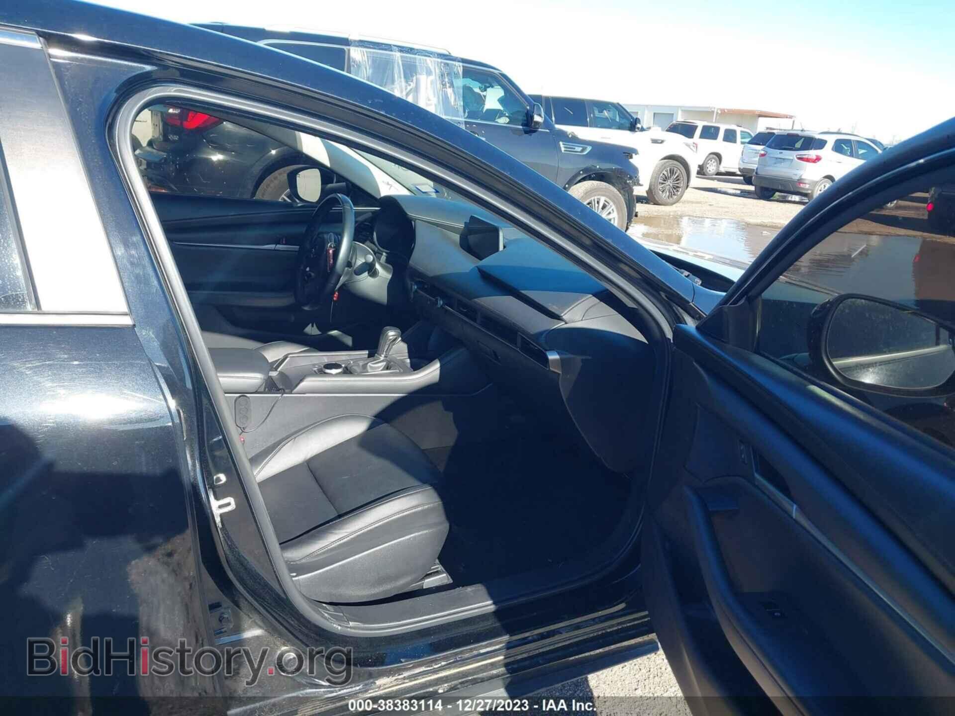 2021 MAZDA MAZDA3 - VIN: JM1BPABL1M1321496 - Photo 4