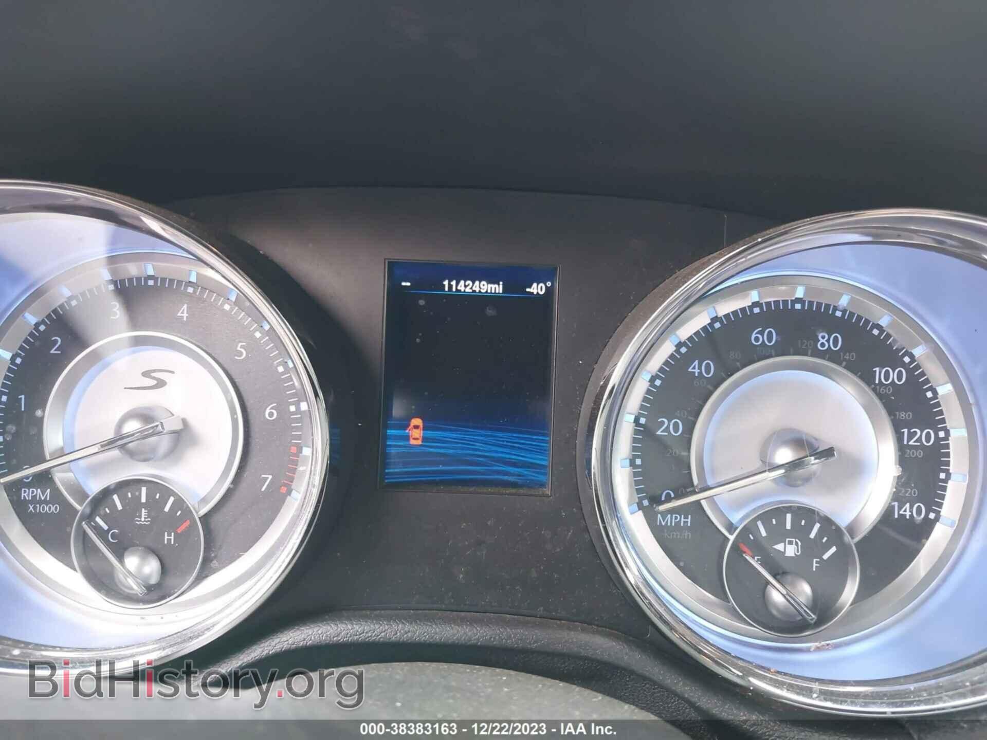 2014 CHRYSLER 300 - VIN: 2C3CCABG9EH245665 - Фото 7