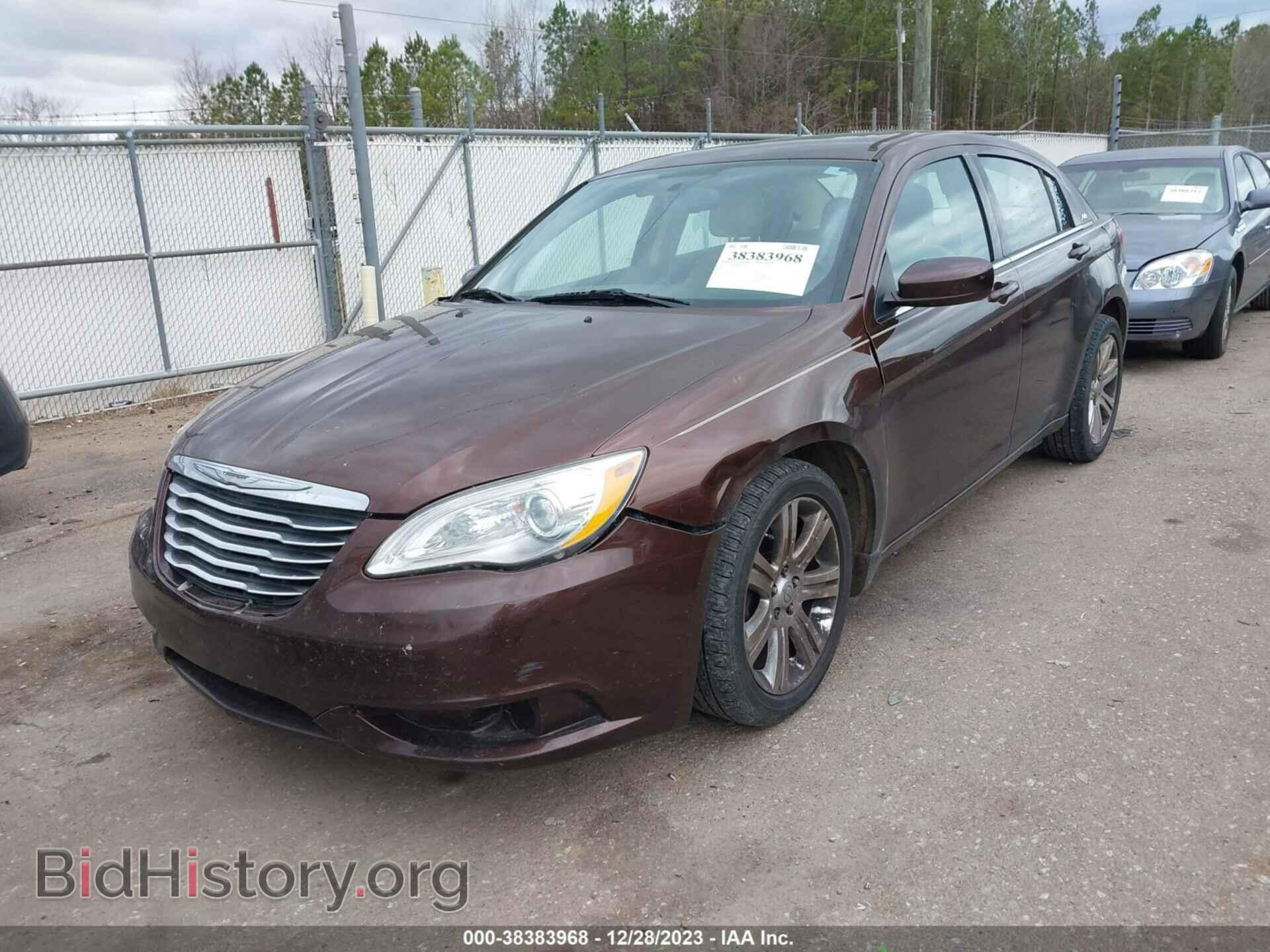 2012 CHRYSLER 200 - VIN: 1C3CCBBG8CN227412 - Фото 2