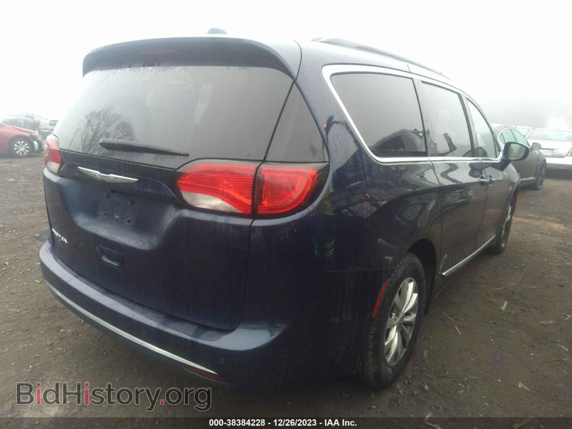 2017 CHRYSLER PACIFICA - VIN: 2C4RC1BG9HR785795 - Фото 4