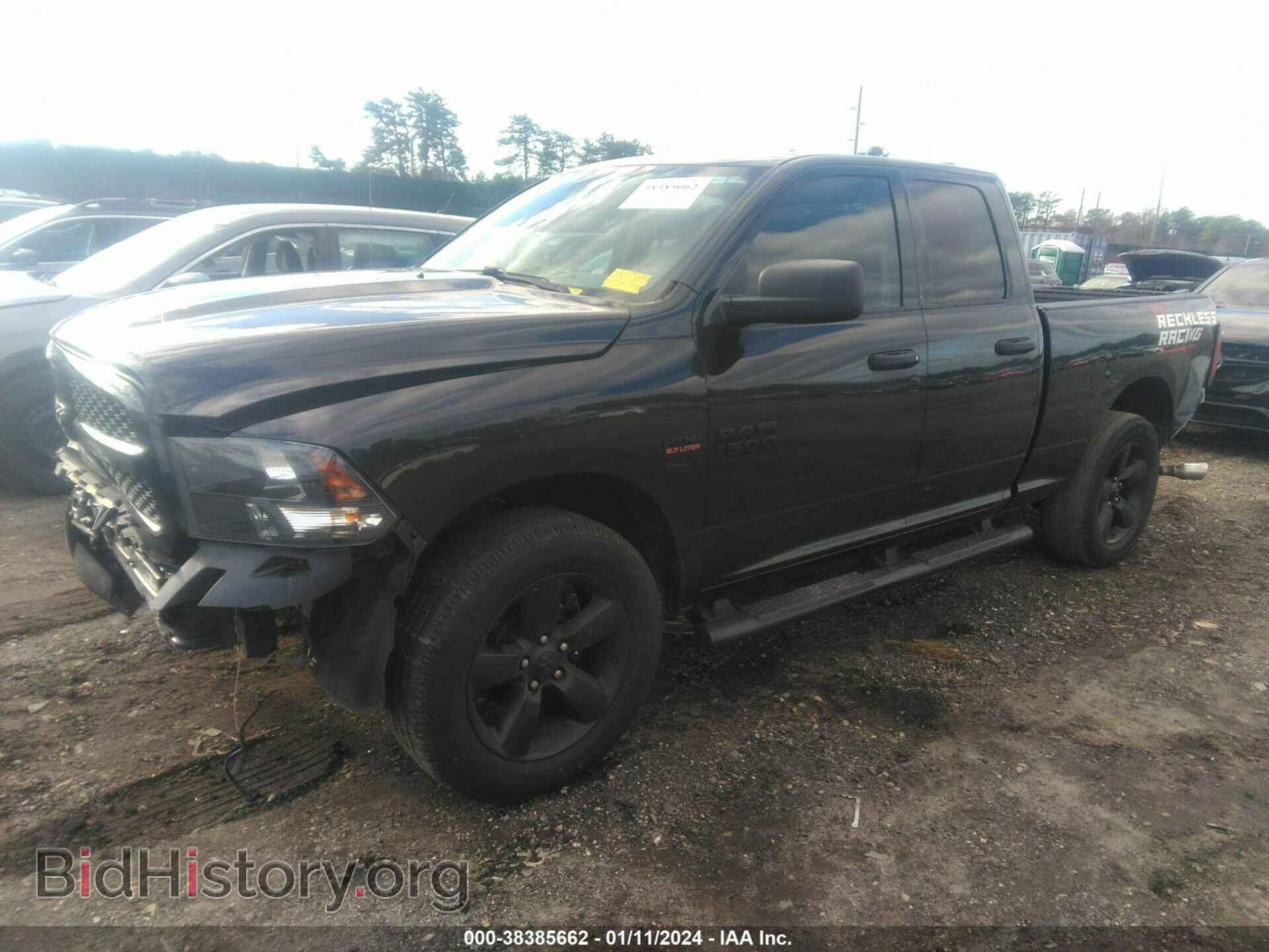 2018 RAM 1500 - VIN: 1C6RR7FT3JS138877 - Фото 2