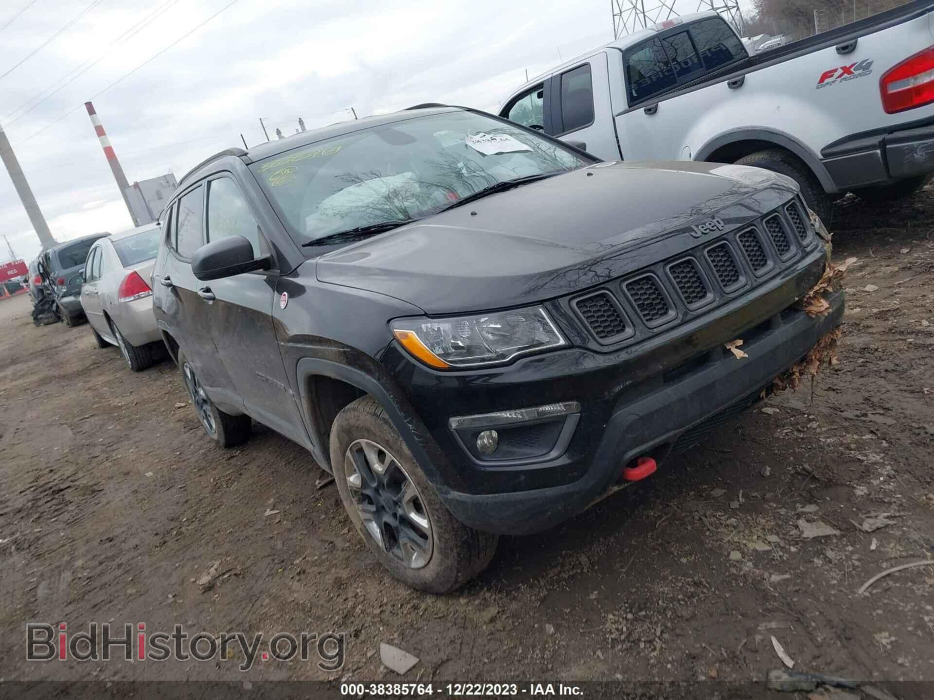 Фотография 3C4NJDDB3JT131627 - JEEP COMPASS 2018