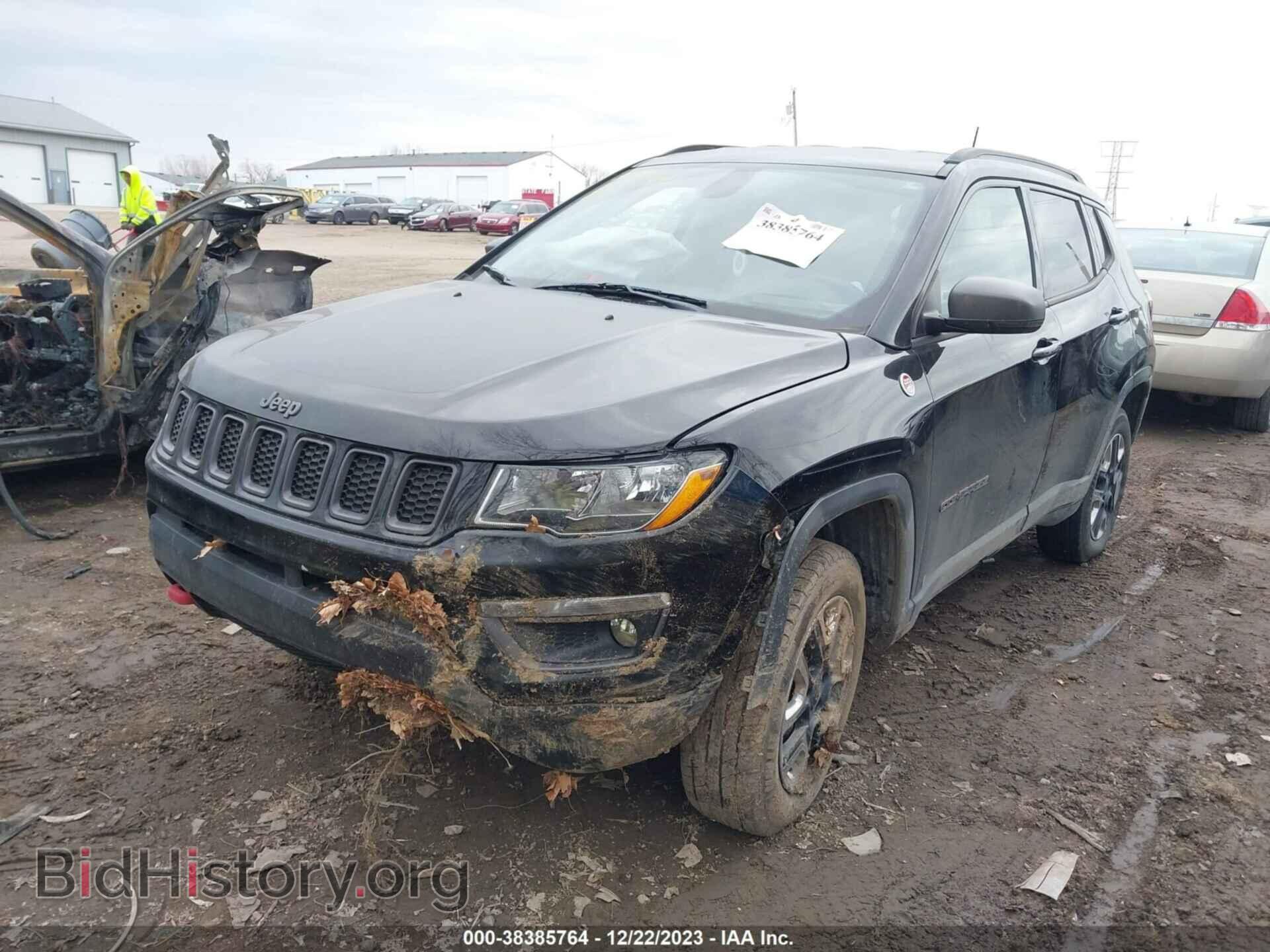 2018 JEEP COMPASS - VIN: 3C4NJDDB3JT131627 - Фото 2