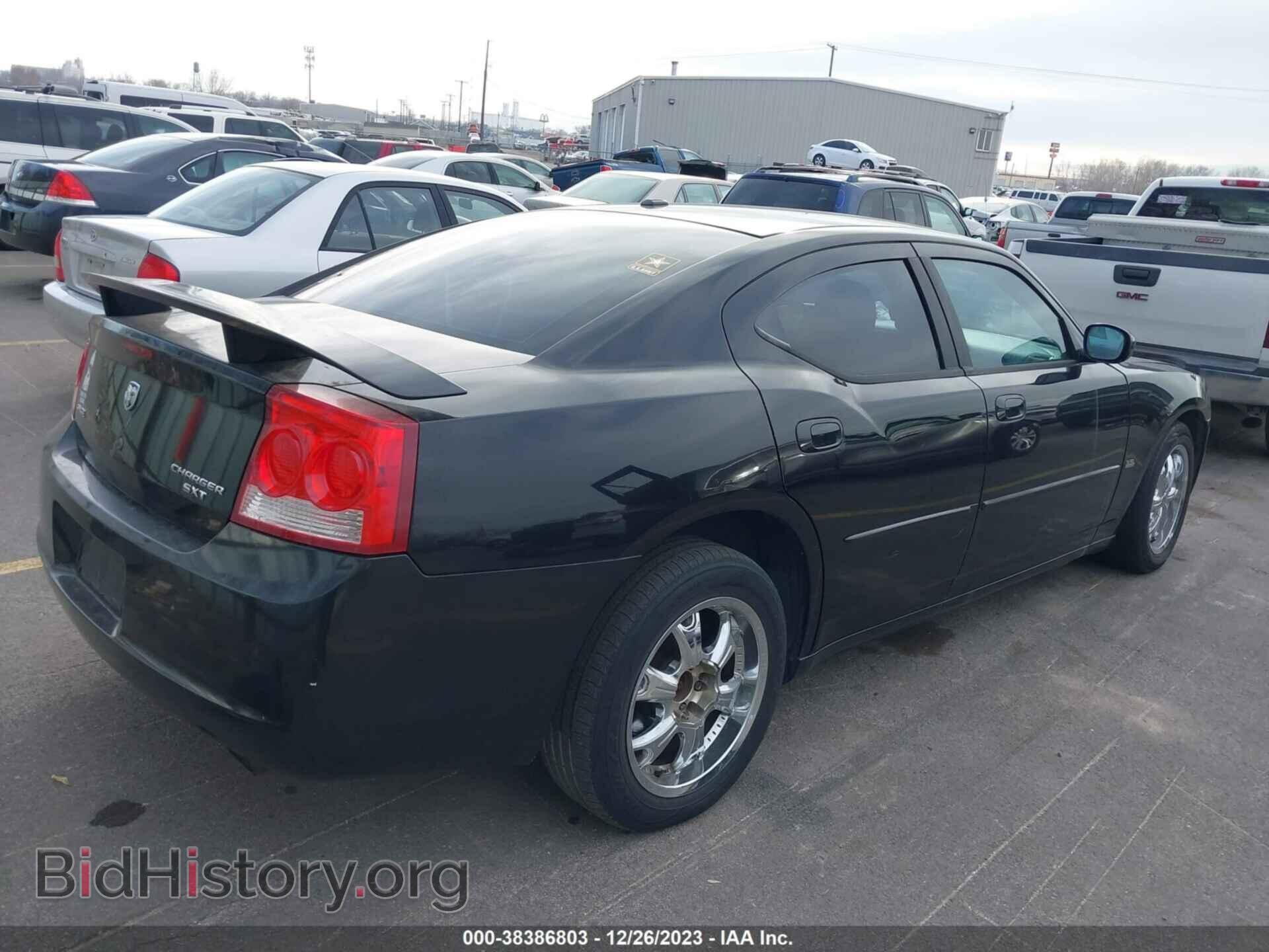 2010 DODGE CHARGER - VIN: 2B3CA3CV0AH307296 - Фото 4