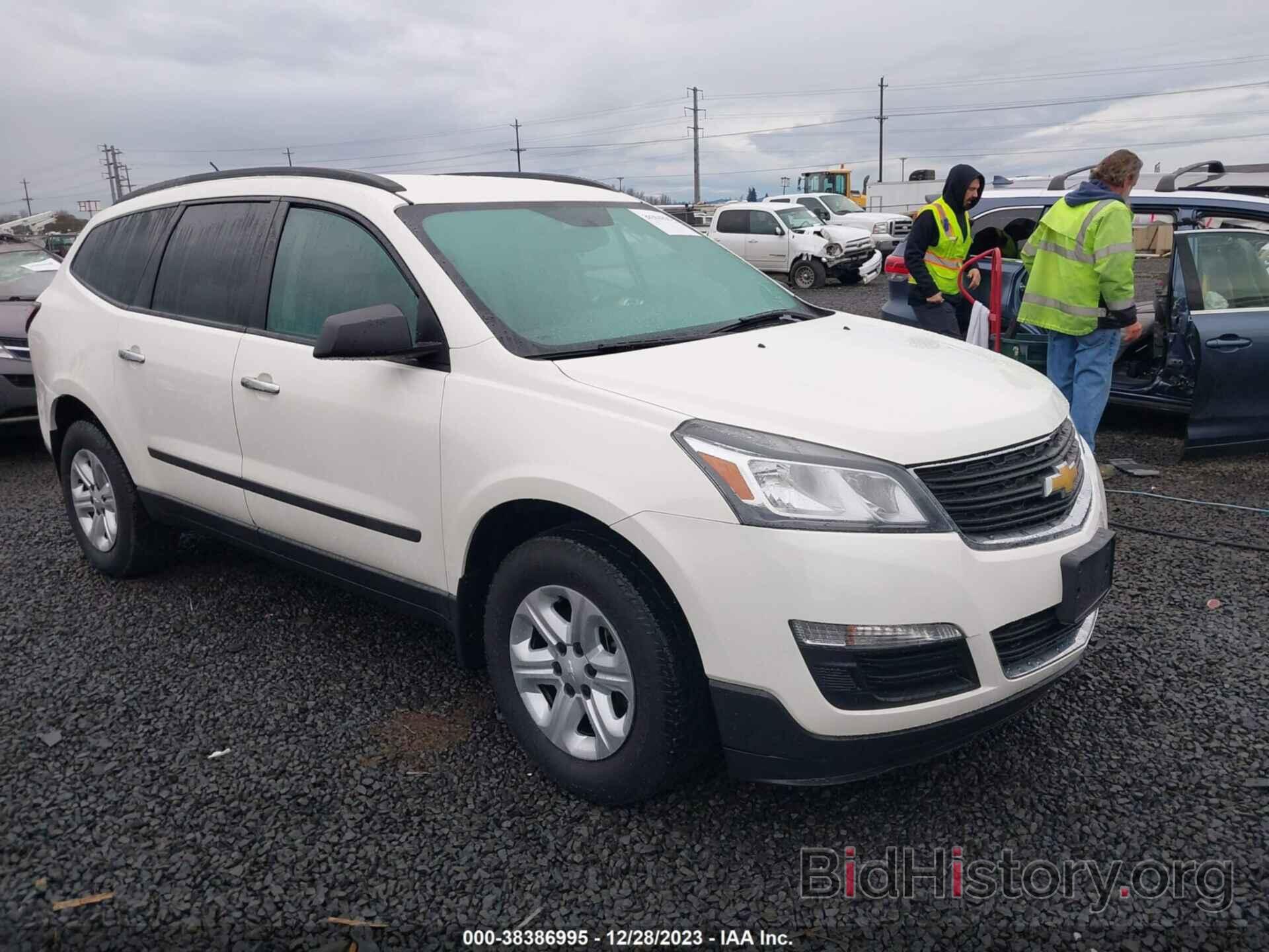 Фотография 1GNKVFKD6FJ246445 - CHEVROLET TRAVERSE 2015