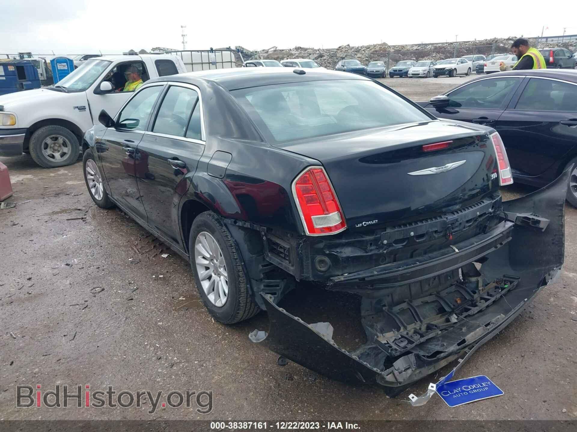 2014 CHRYSLER 300 - VIN: 2C3CCAAG7EH379785 - Photo 3