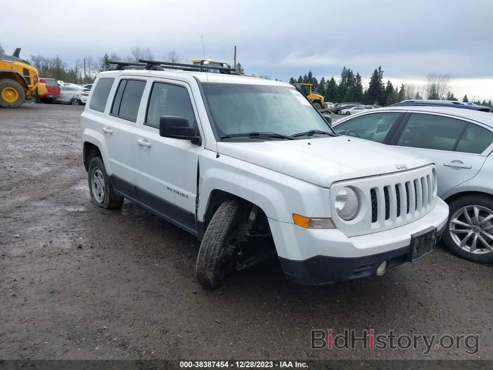 Photo 1C4NJRBB4GD509890 - JEEP PATRIOT 2016