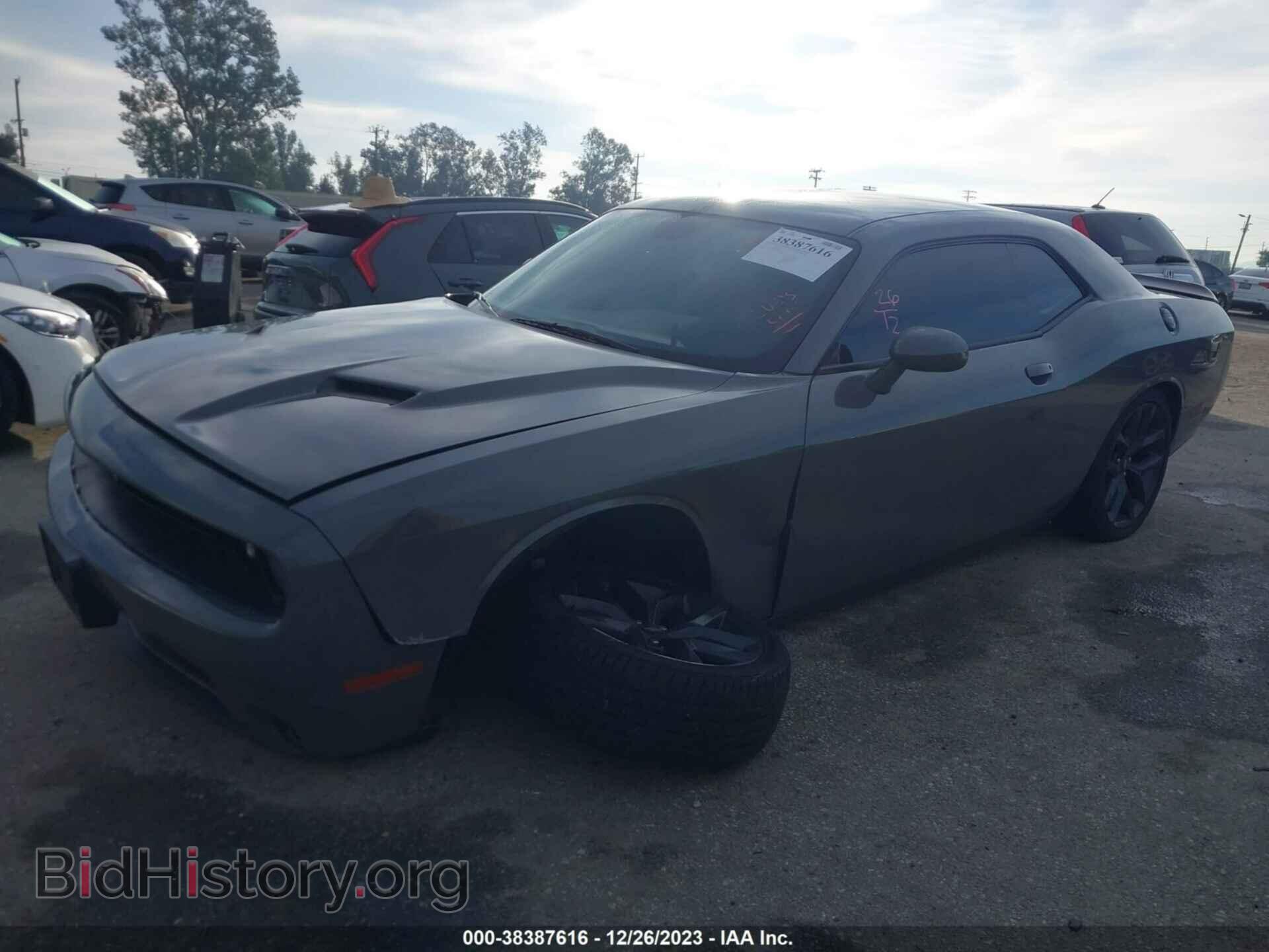 2019 DODGE CHALLENGER - VIN: 2C3CDZAG4KH670123 - Photo 2