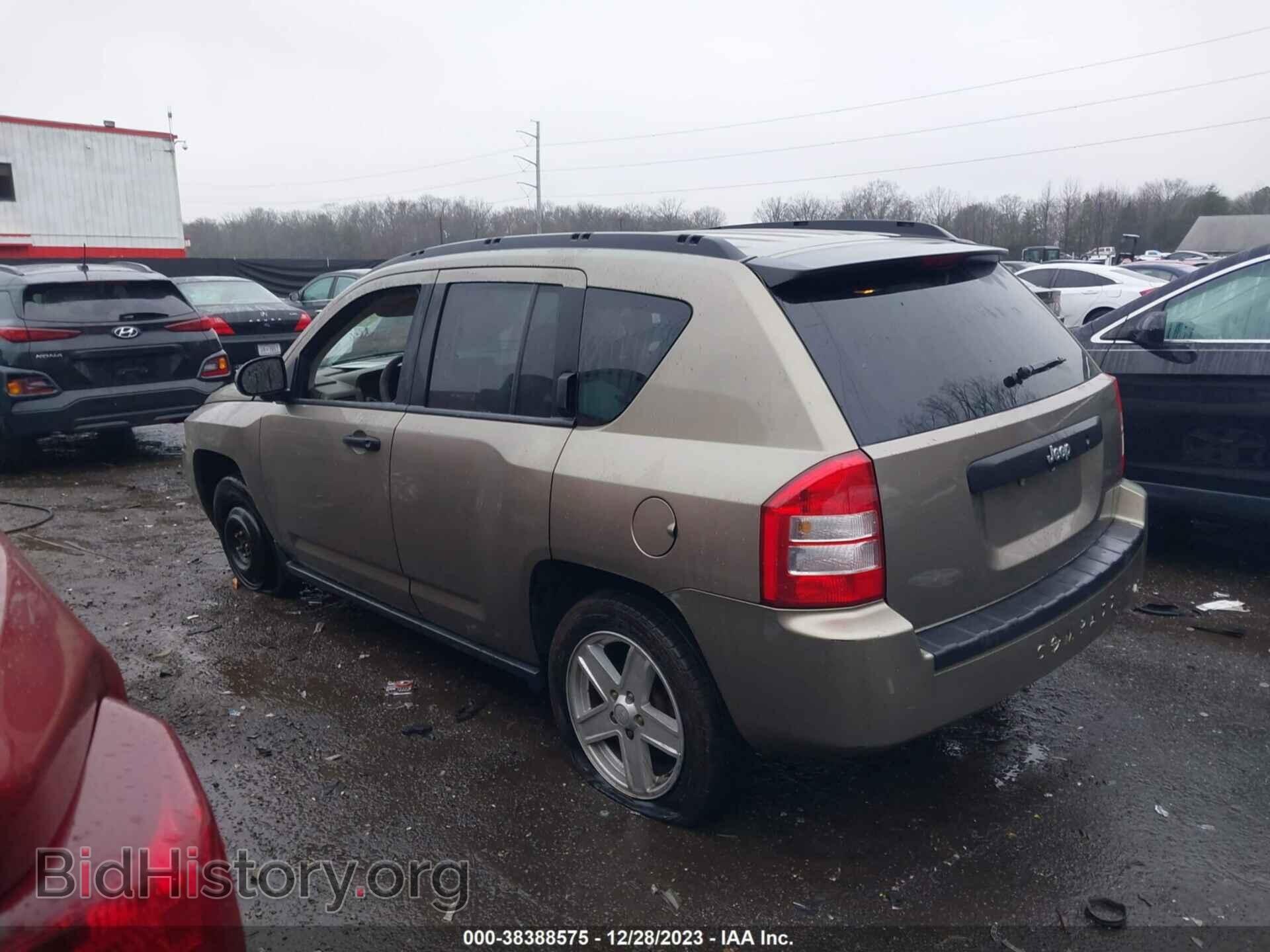 2007 JEEP COMPASS - VIN: 1J8FT47W37D105954 - Фото 3