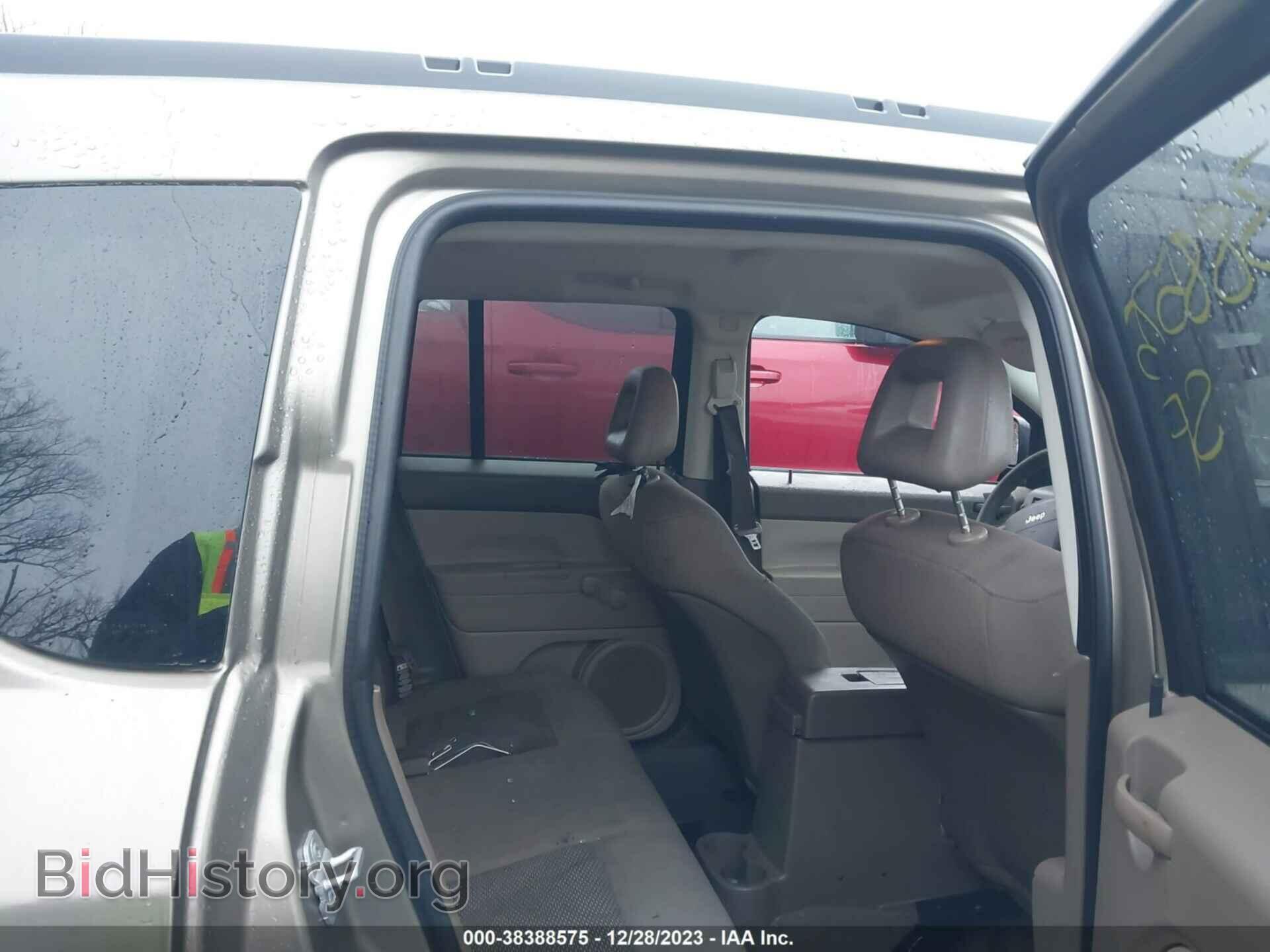 2007 JEEP COMPASS - VIN: 1J8FT47W37D105954 - Фото 8