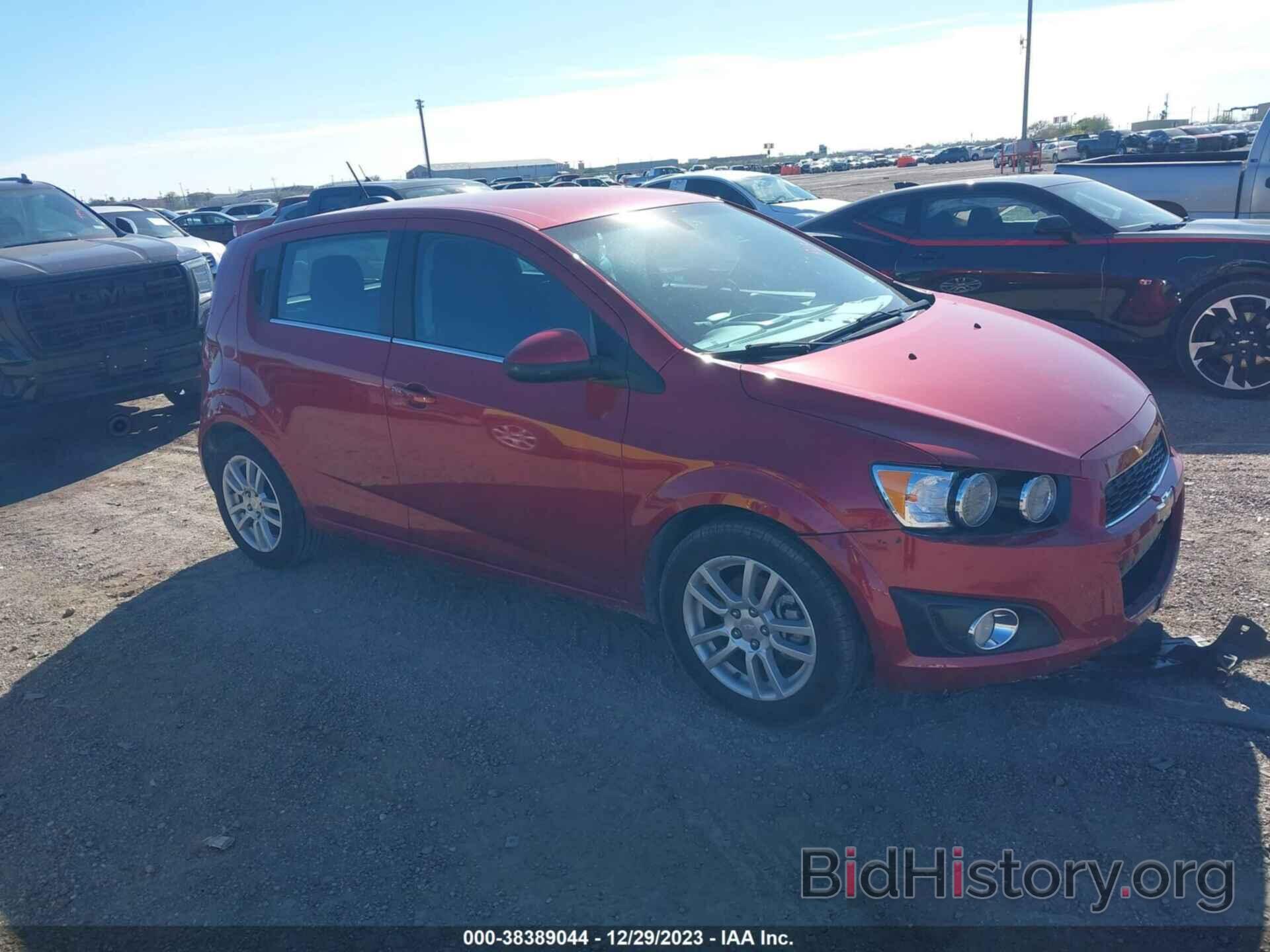 Photo 1G1JC6SH0F4146751 - CHEVROLET SONIC 2015