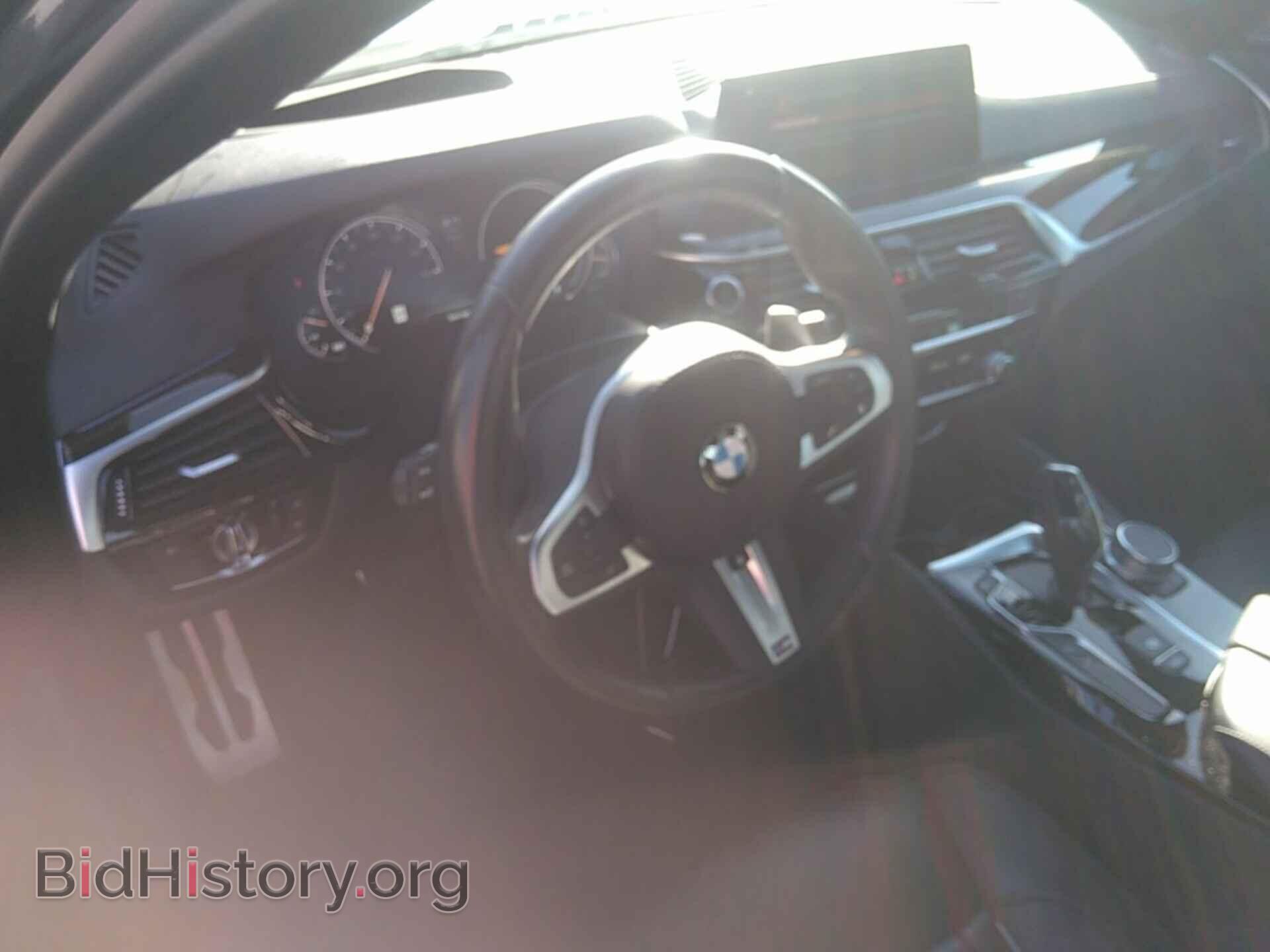 2018 BMW 540 - VIN: WBAJE5C55JWA97365 - Фото 2