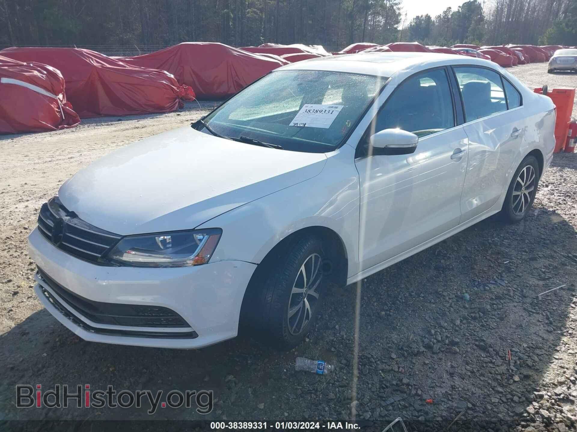 2017 VOLKSWAGEN JETTA - VIN: 3VWDB7AJ2HM277587 - Фото 2
