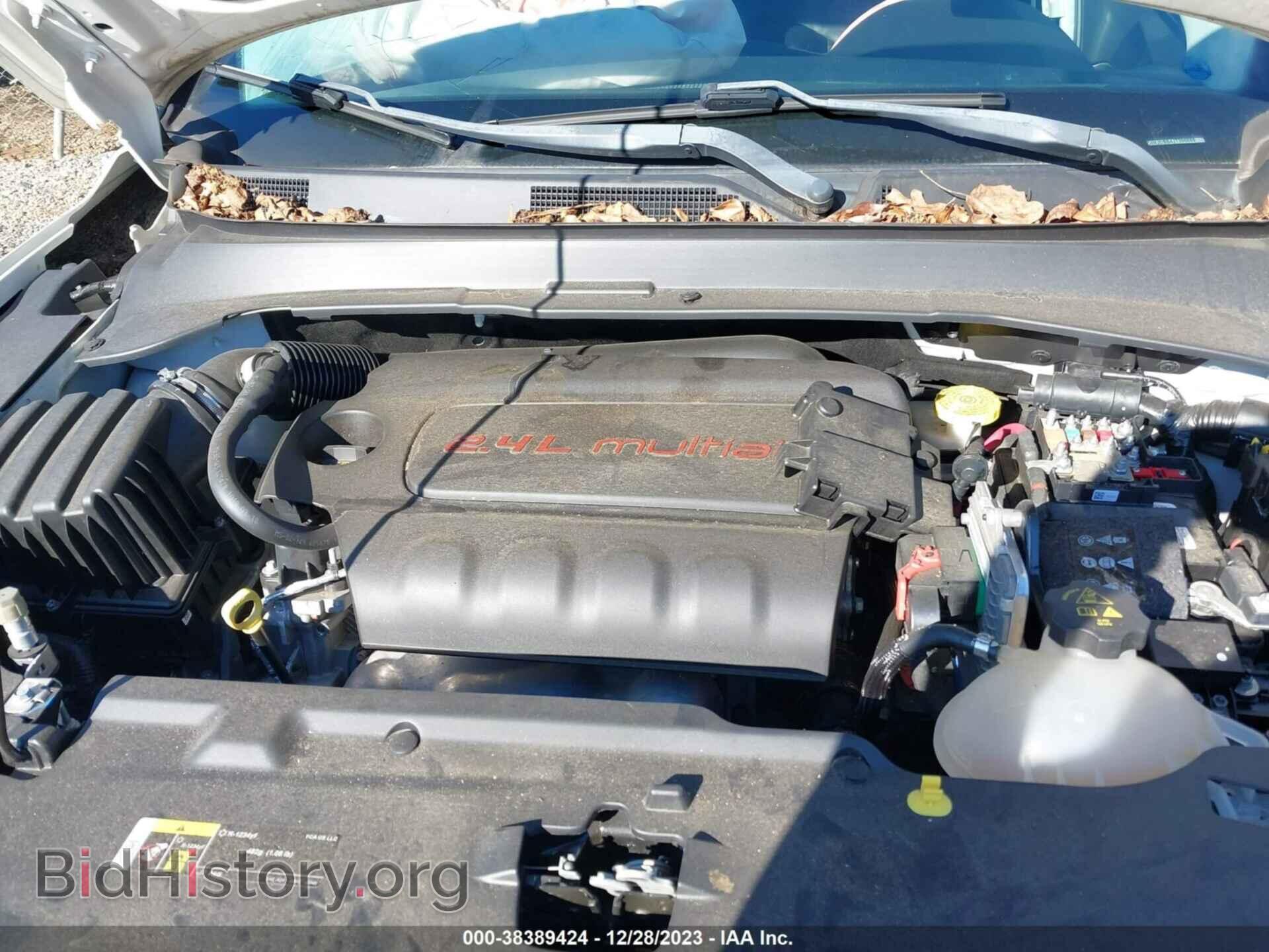 2018 JEEP COMPASS - VIN: 3C4NJDBB4JT396088 - Фото 10