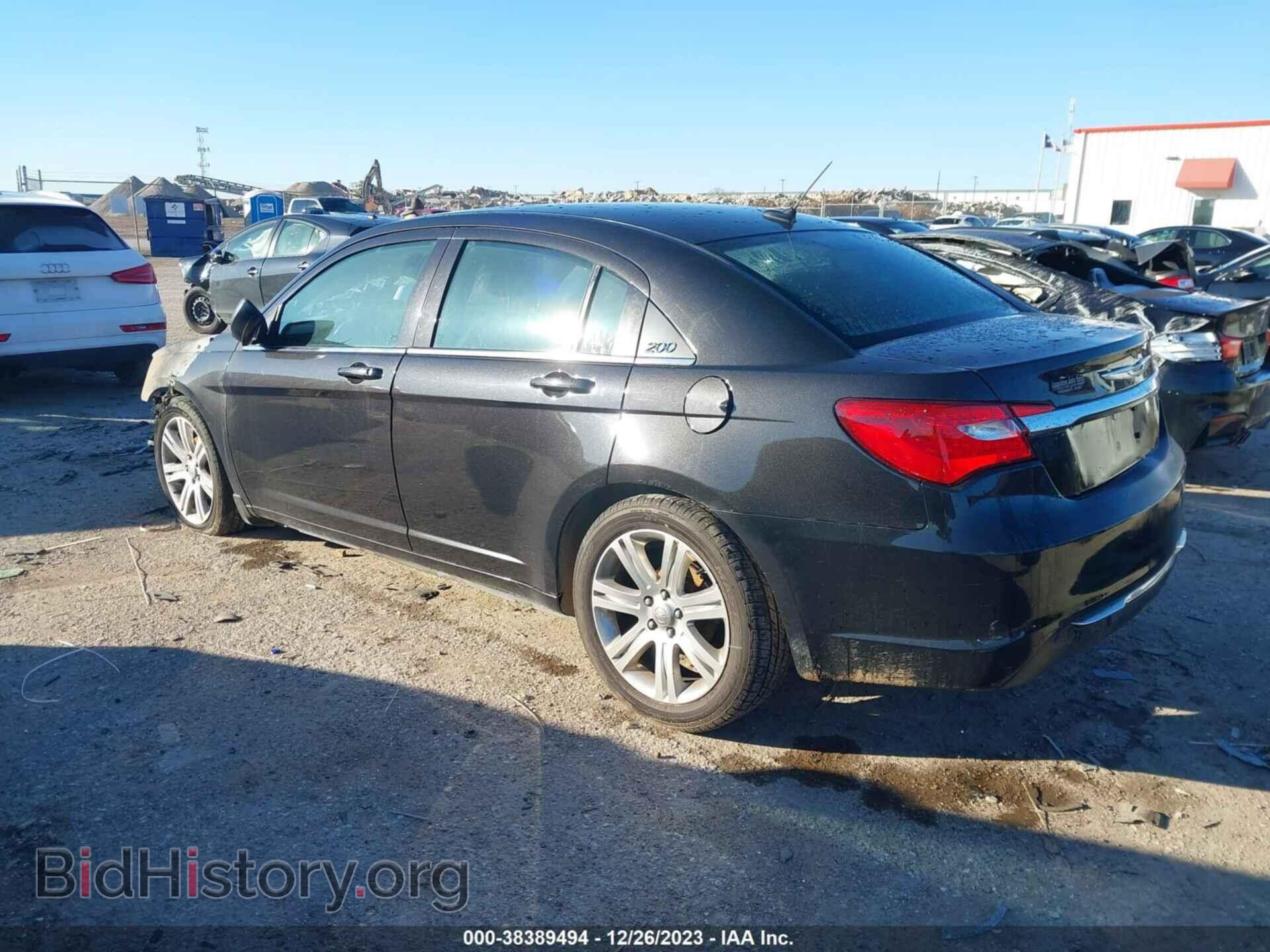 2011 CHRYSLER 200 - VIN: 1C3BC1FB1BN612085 - Фото 3
