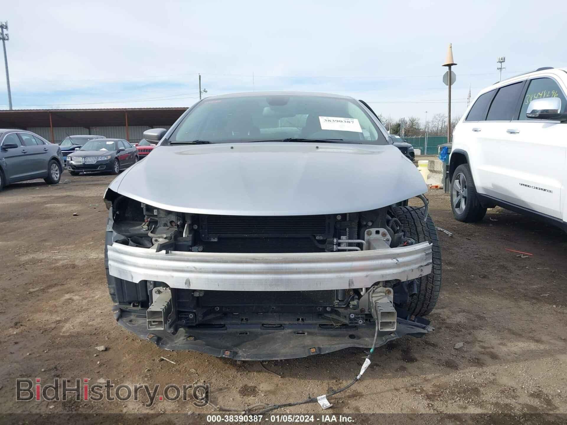 2015 CHRYSLER 200 - VIN: 1C3CCCAB3FN714503 - Photo 6