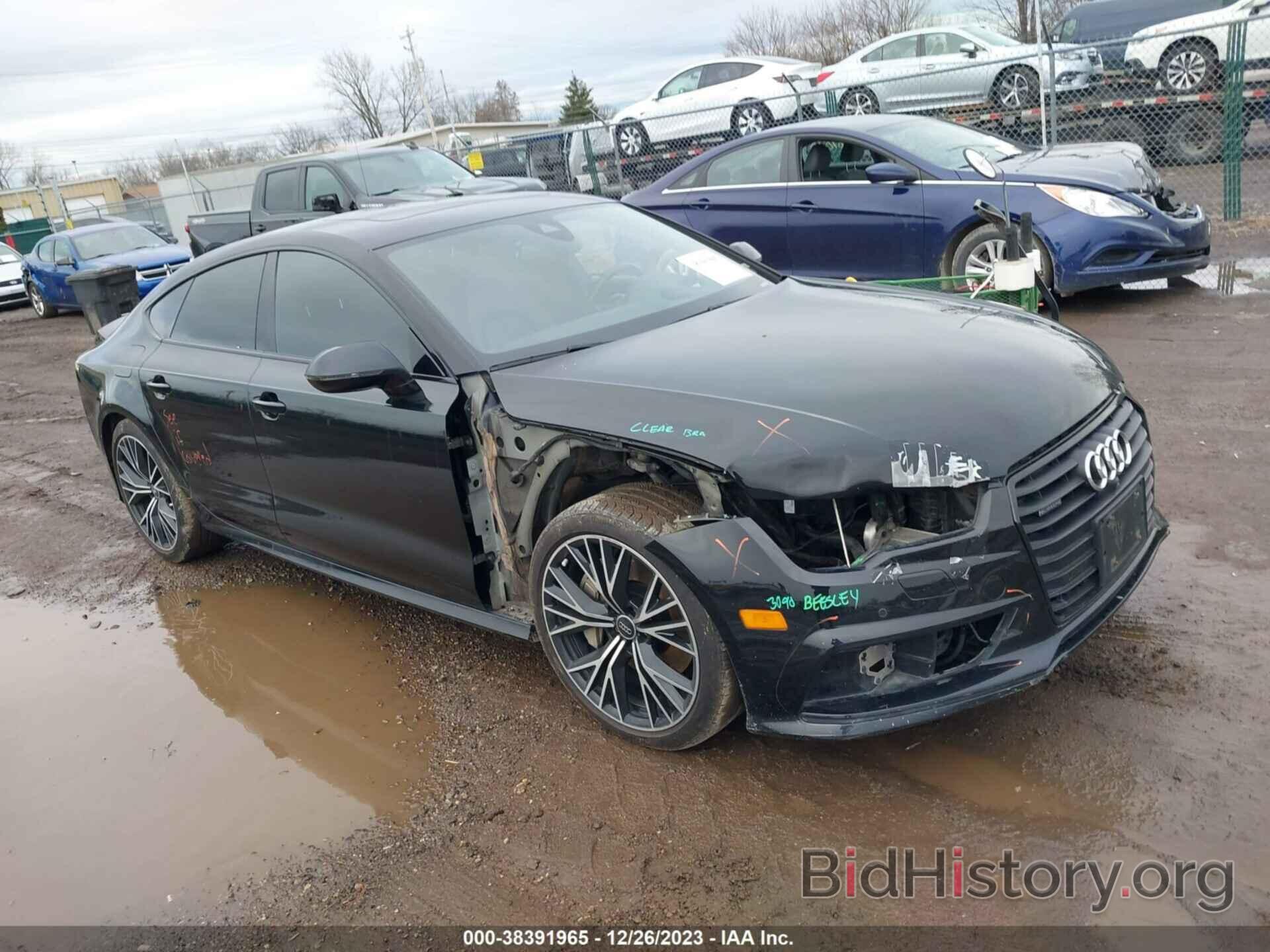 Фотография WAU2GAFC4GN172473 - AUDI A7 2016