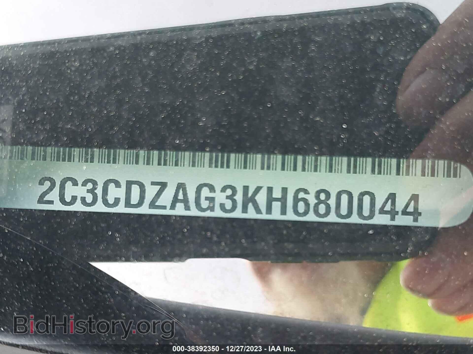 2019 DODGE CHALLENGER - VIN: 2C3CDZAG3KH680044 - Photo 9