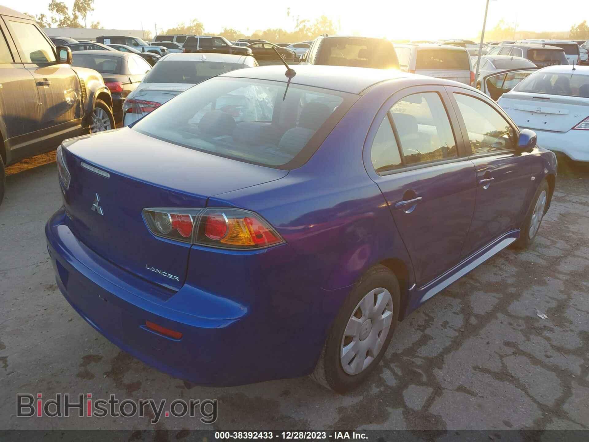 2011 MITSUBISHI LANCER - VIN: JA32U2FU2BU016410 - Фото 4