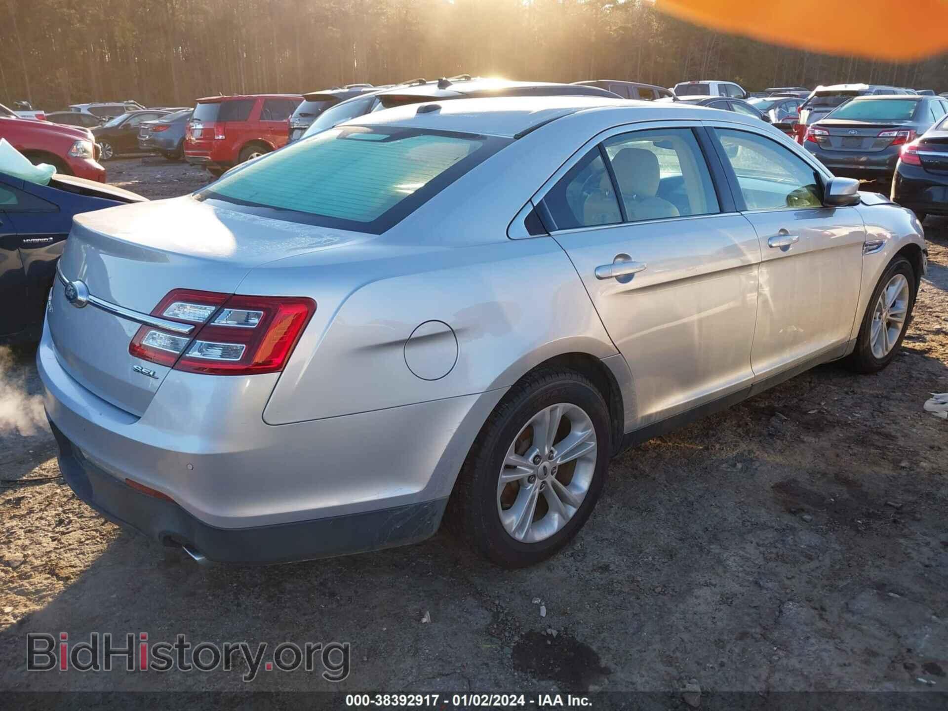 2017 FORD TAURUS - VIN: 1FAHP2E88HG126267 - Фото 4