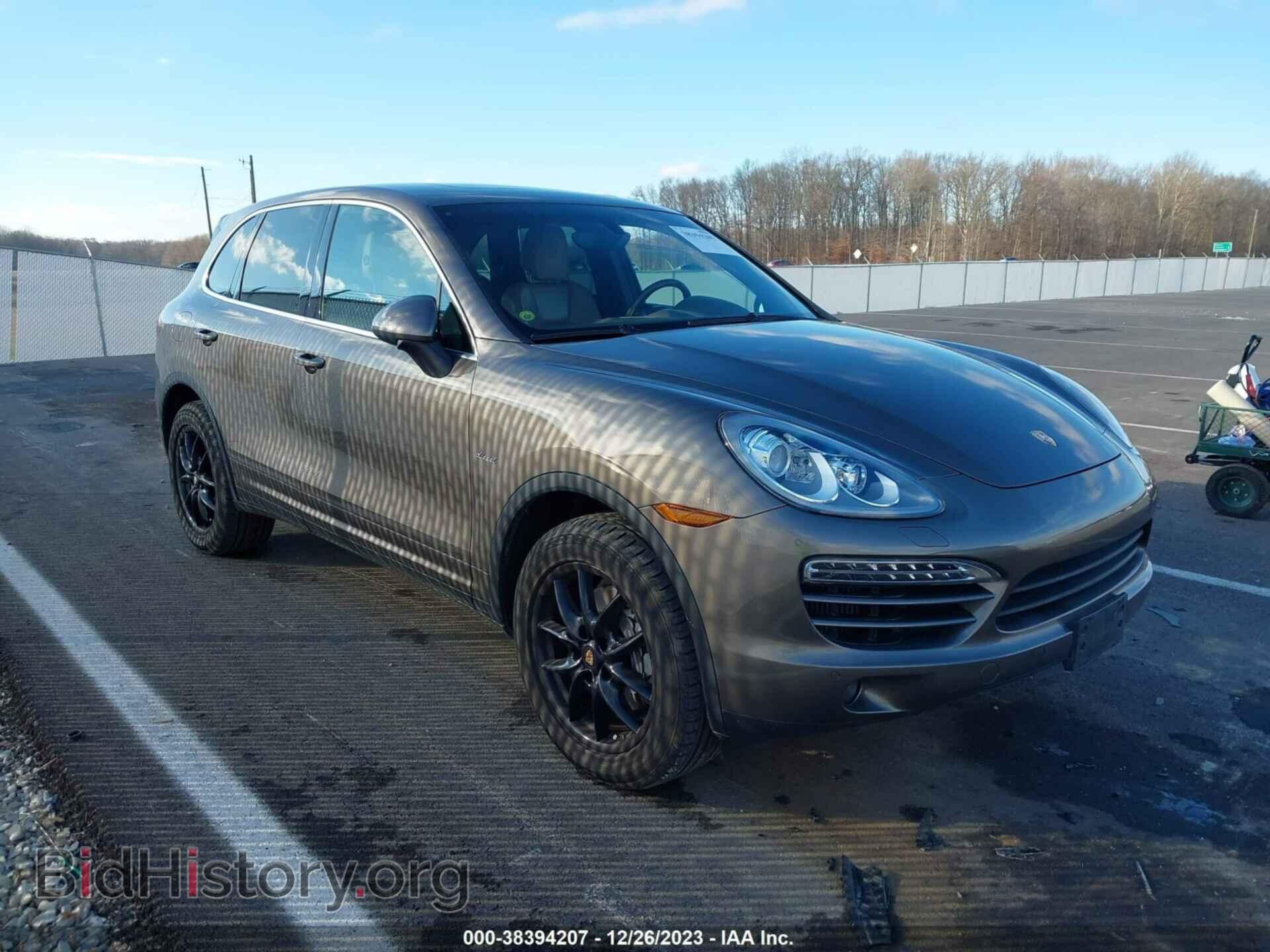 Photo WP1AF2A29DLA38053 - PORSCHE CAYENNE 2013