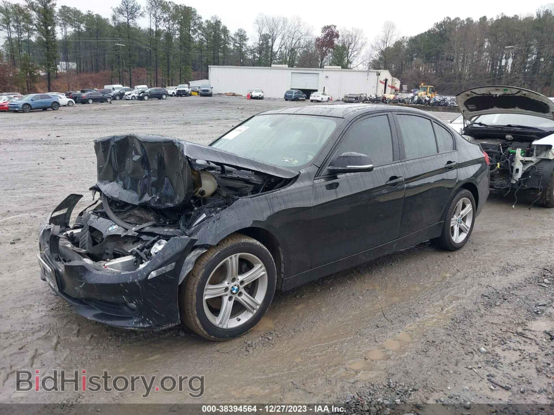2015 BMW 320I - VIN: WBA3C3C5XFK200746 - Фото 2