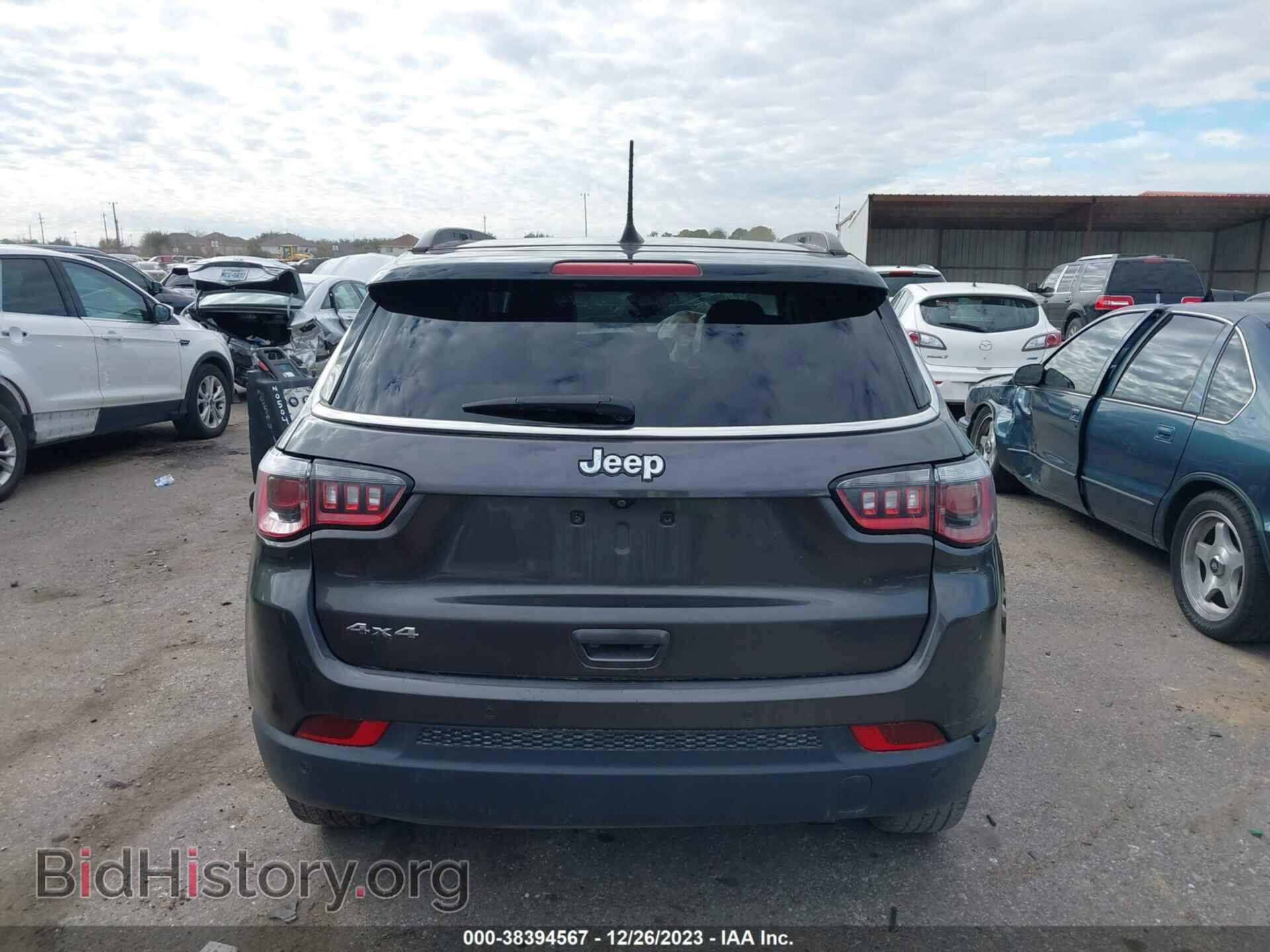 2018 JEEP COMPASS - VIN: 3C4NJDBB8JT115829 - Фото 16