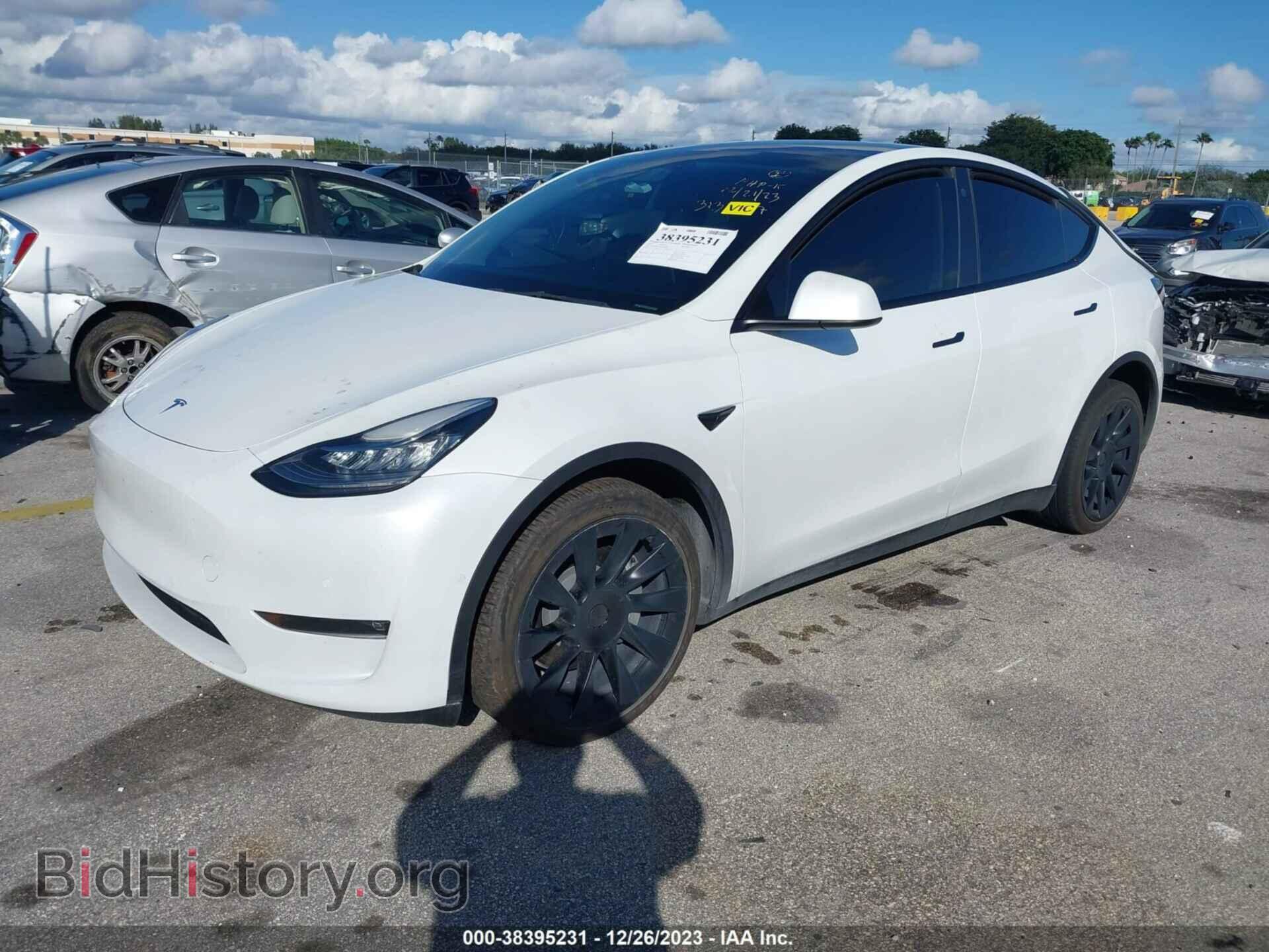 2022 TESLA MODEL Y - VIN: 7SAYGDEE0NF444842 - Фото 2