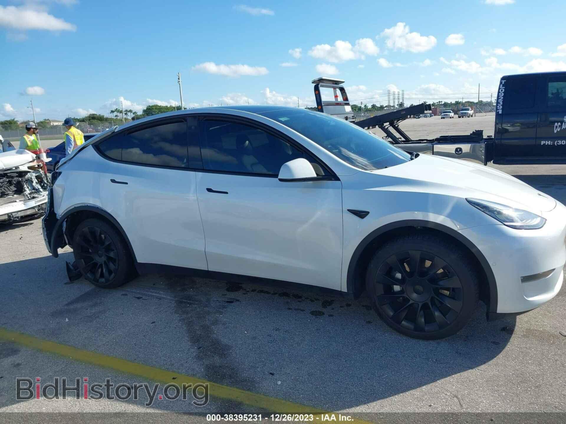 2022 TESLA MODEL Y - VIN: 7SAYGDEE0NF444842 - Фото 13