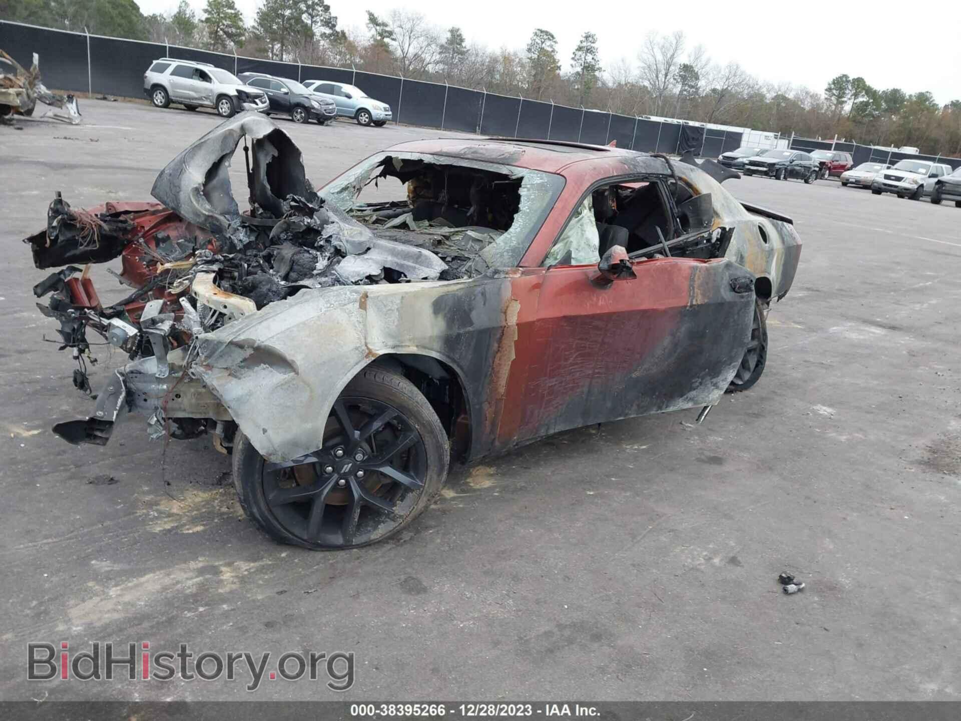 2020 DODGE CHALLENGER - VIN: 2C3CDZAG7LH223089 - Photo 2