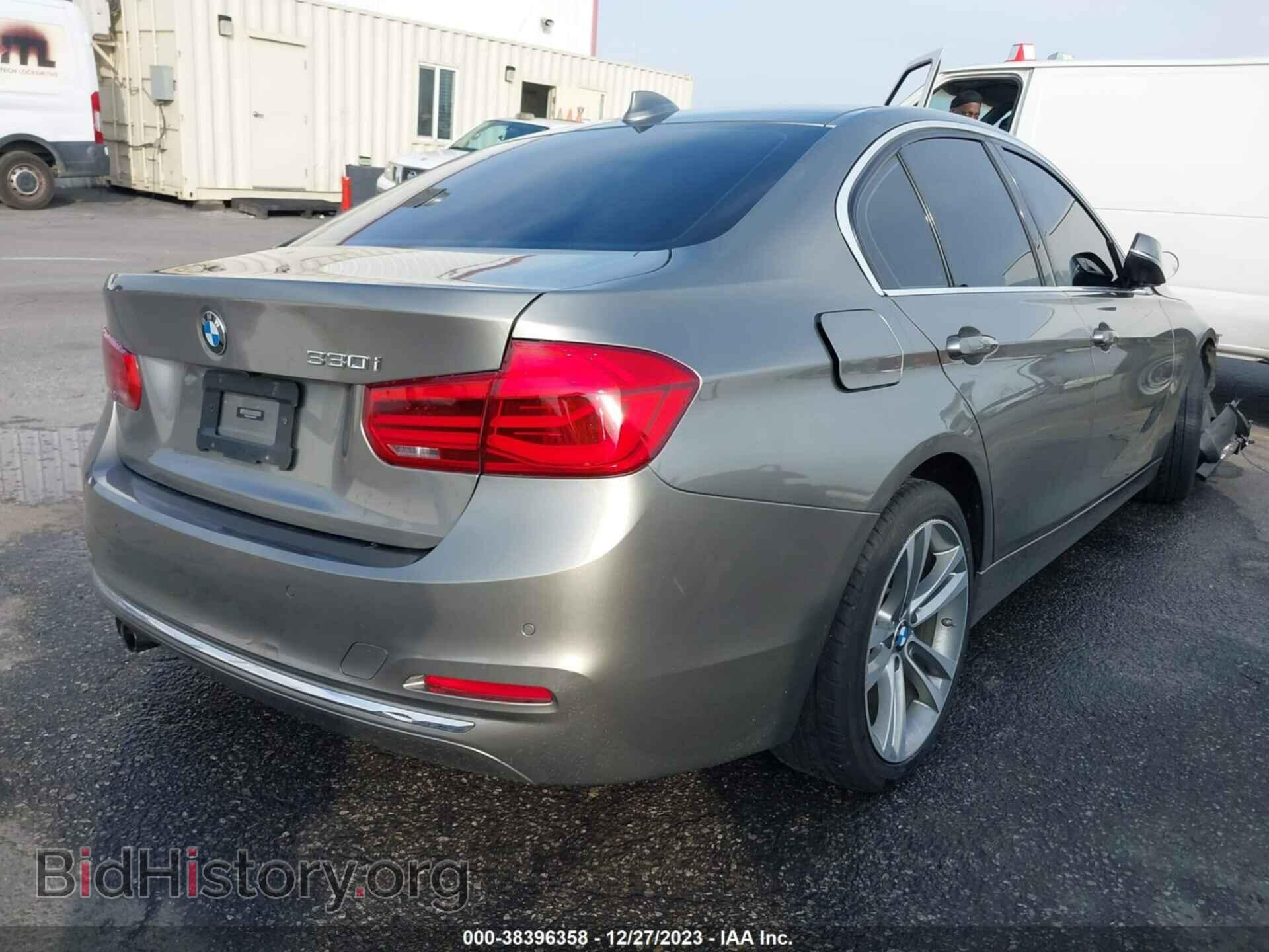 2018 BMW 330I - VIN: WBA8B9C5XJEE82134 - Фото 4