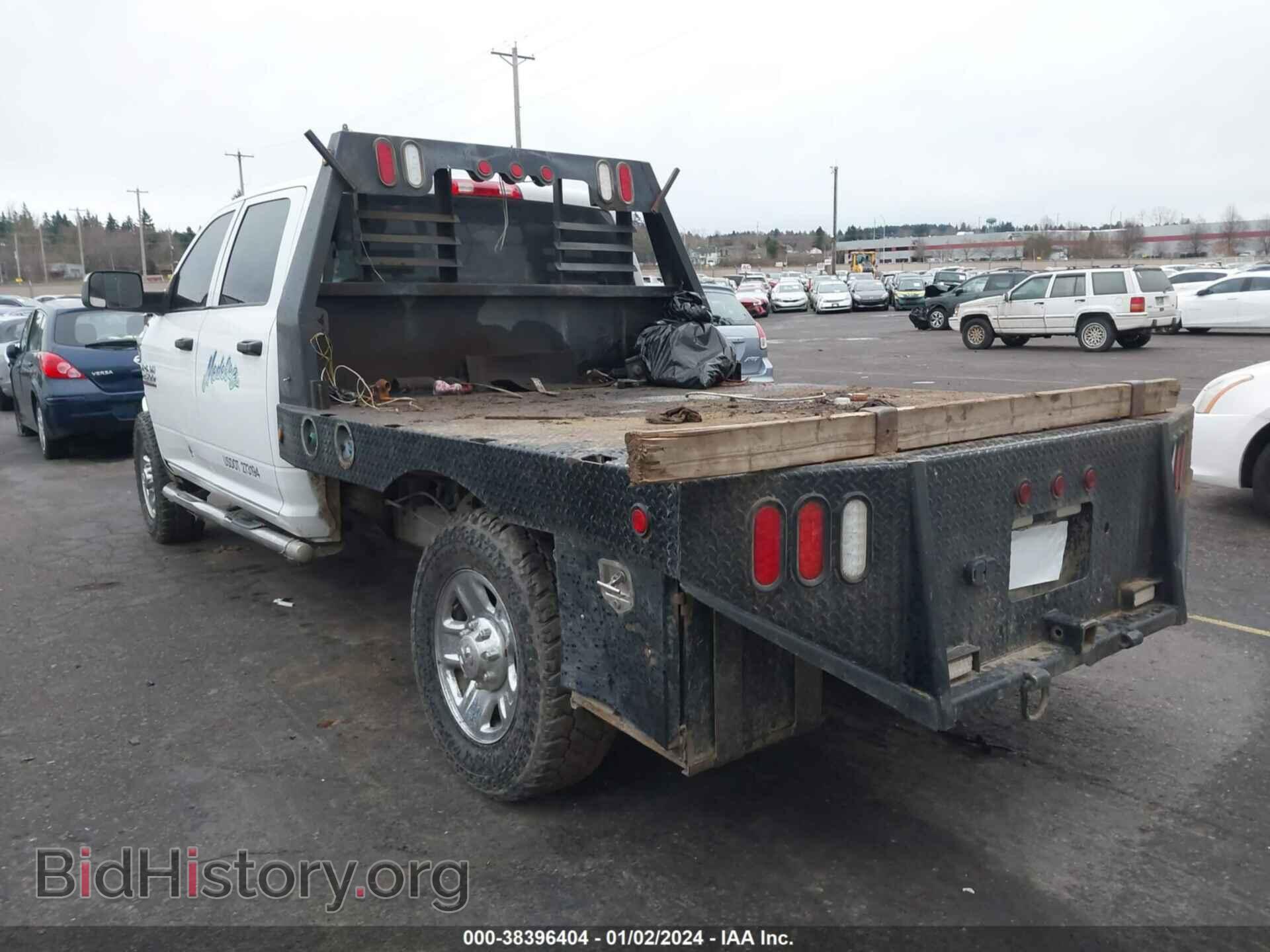 2015 RAM 2500 - VIN: 3C6UR5HL8FG512927 - Фото 3