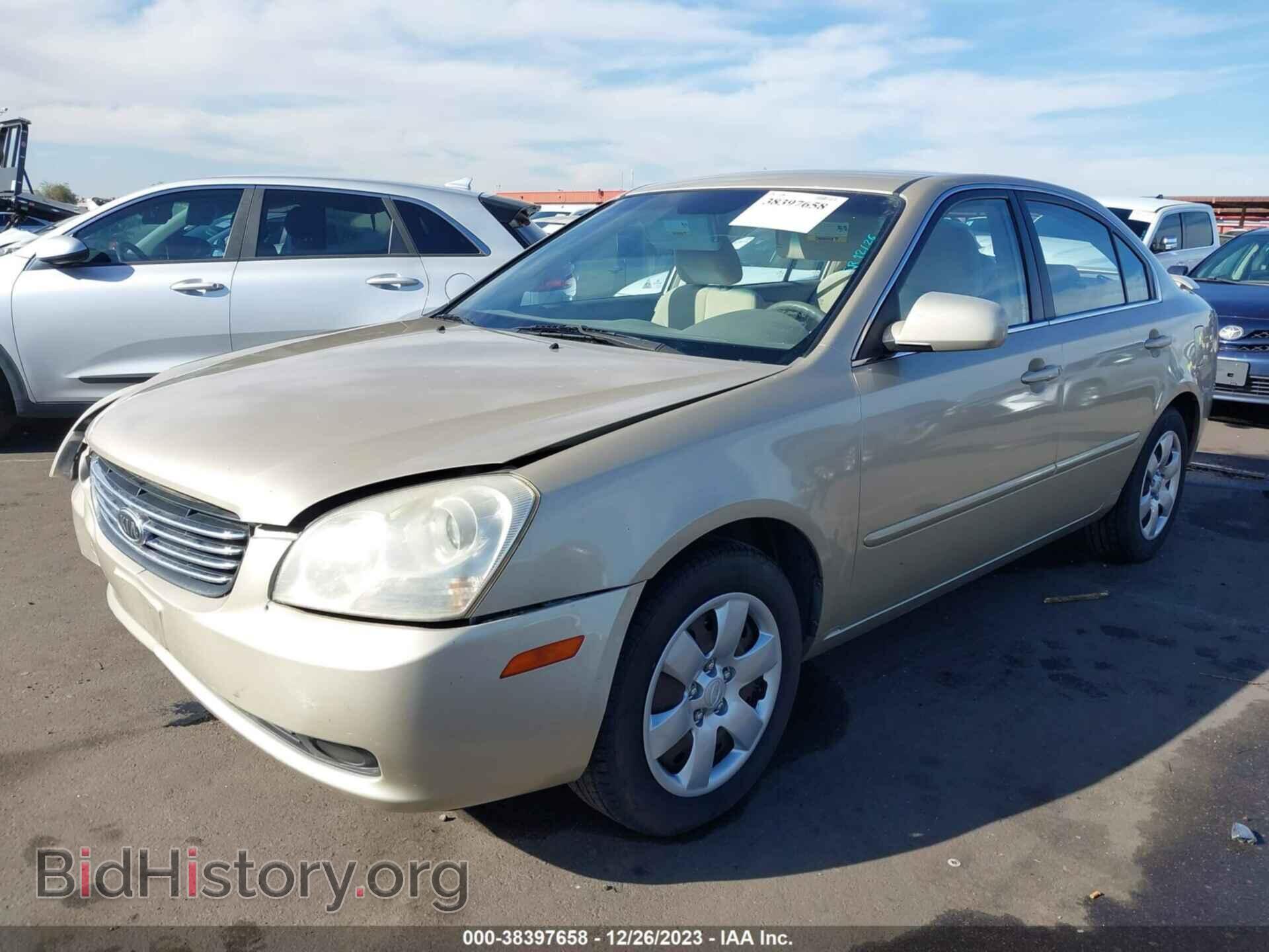 2007 KIA OPTIMA - VIN: KNAGE123775129764 - Фото 2
