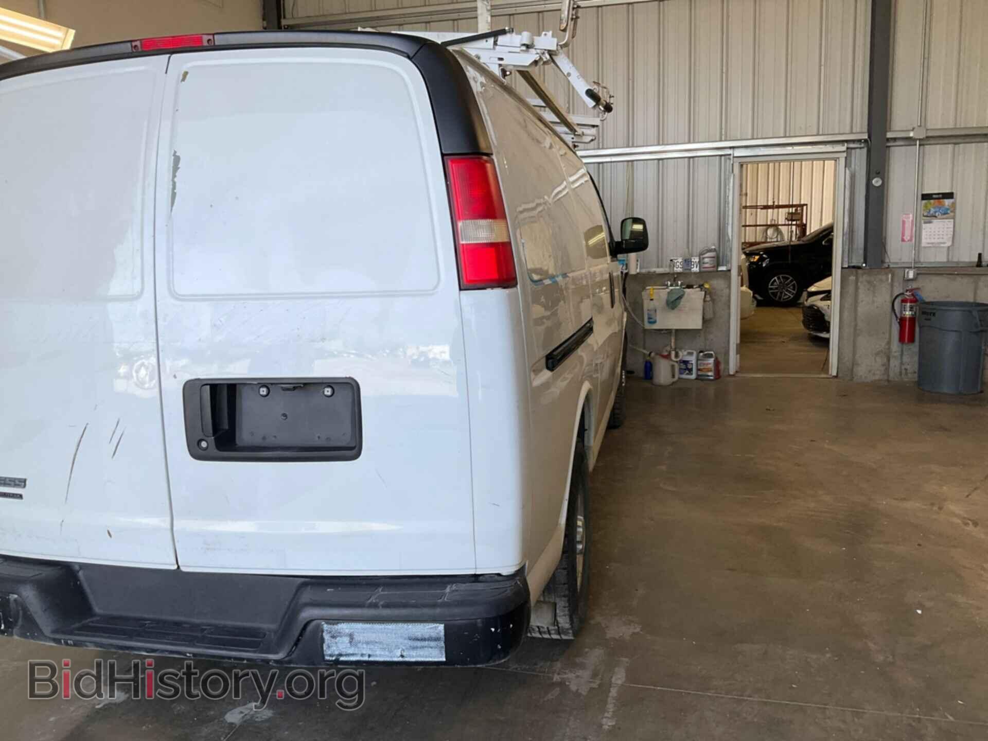 2012 CHEVROLET EXPRESS 2500 - VIN: 1GCWGFCA2C1170789 - Фото 4
