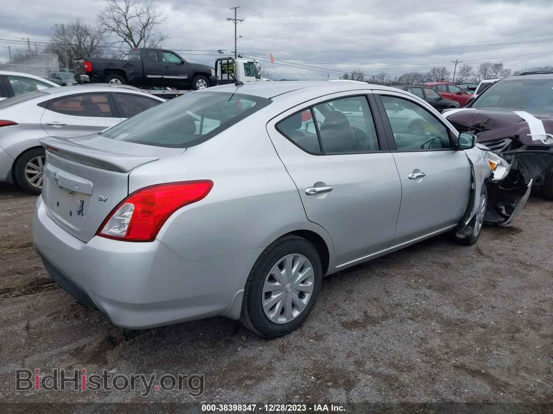 2018 NISSAN VERSA - VIN: 3N1CN7AP1JL821909 - Фото 4