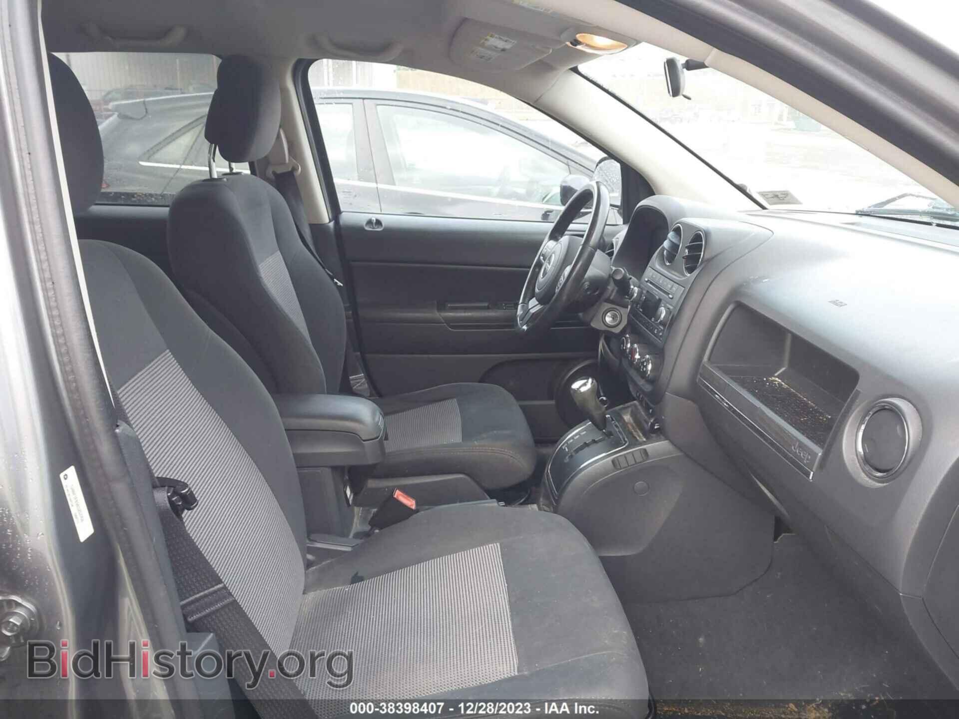 2011 JEEP COMPASS - VIN: 1J4NF1FB9BD207768 - Photo 5