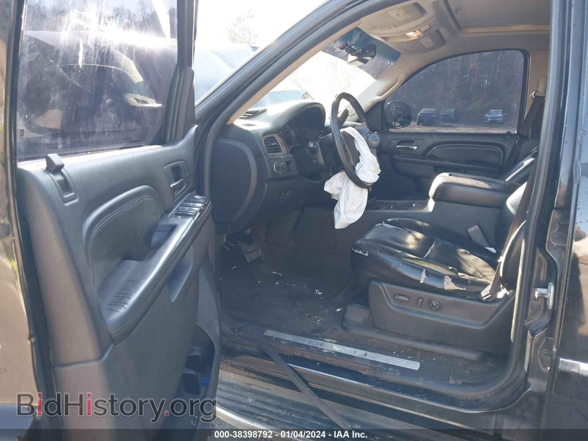 2010 GMC YUKON - VIN: 1GKUCEEF6AR188026 - Фото 5