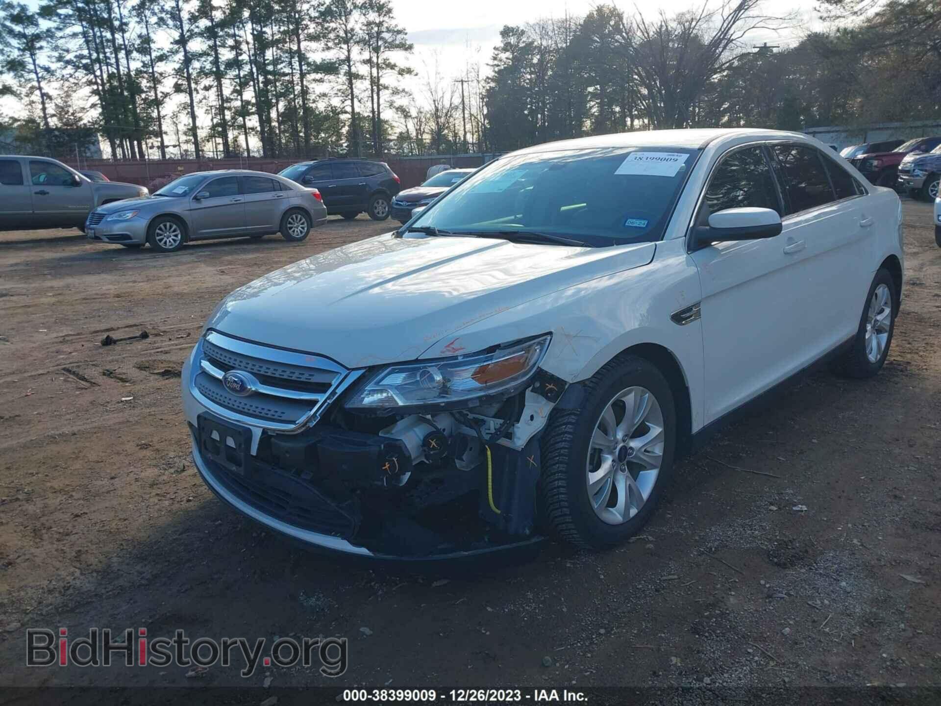 2012 FORD TAURUS - VIN: 1FAHP2EW2CG140155 - Фото 2