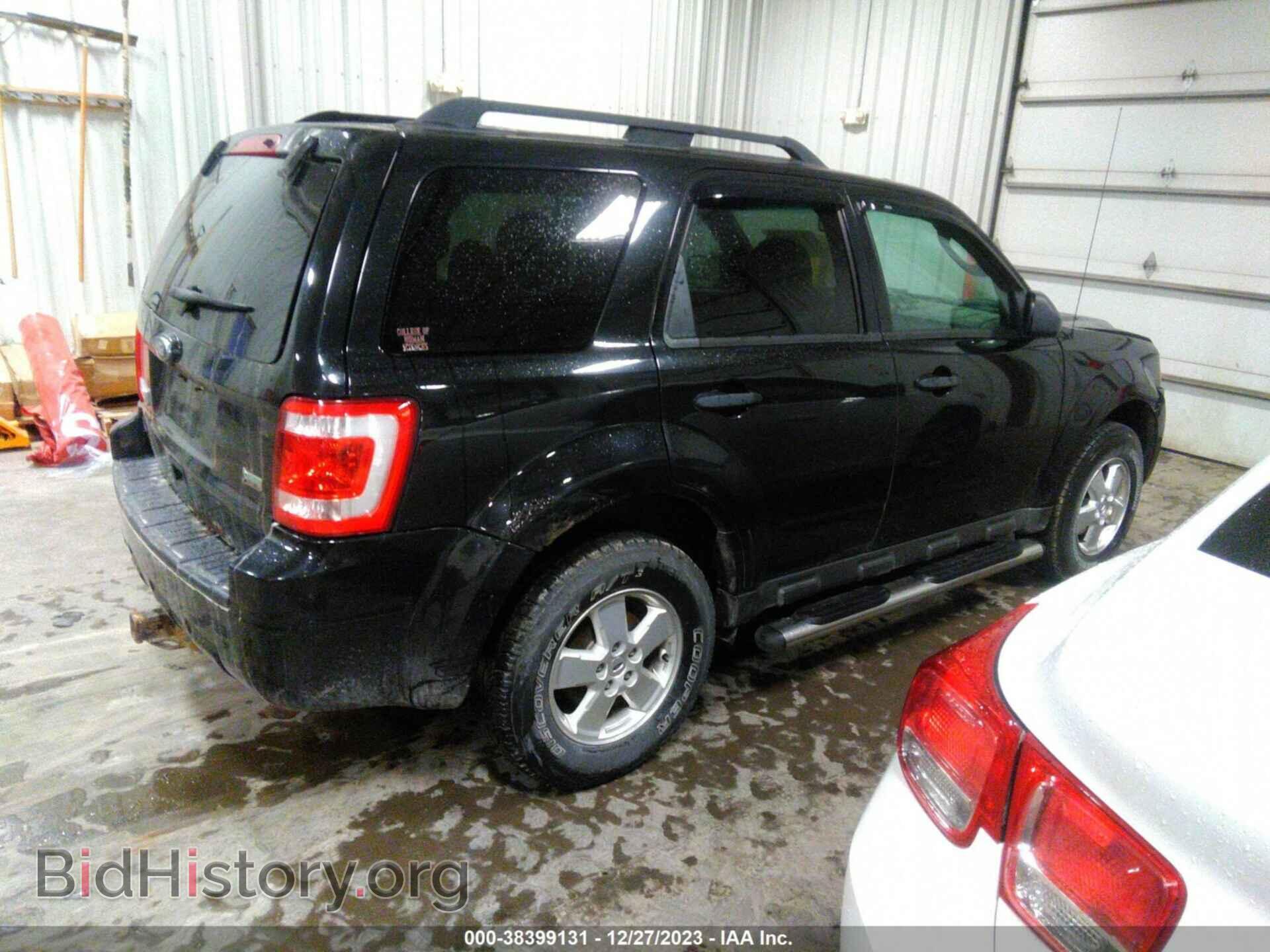 2011 FORD ESCAPE - VIN: 1FMCU9DG7BKA60938 - Фото 4