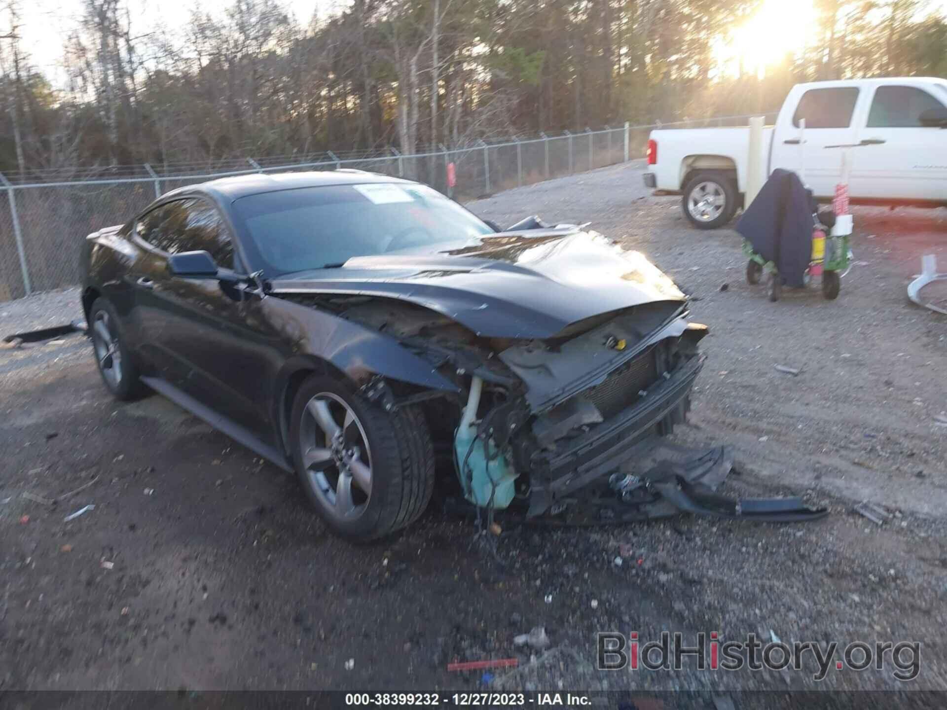Photo 1FA6P8AM7F5359174 - FORD MUSTANG 2015