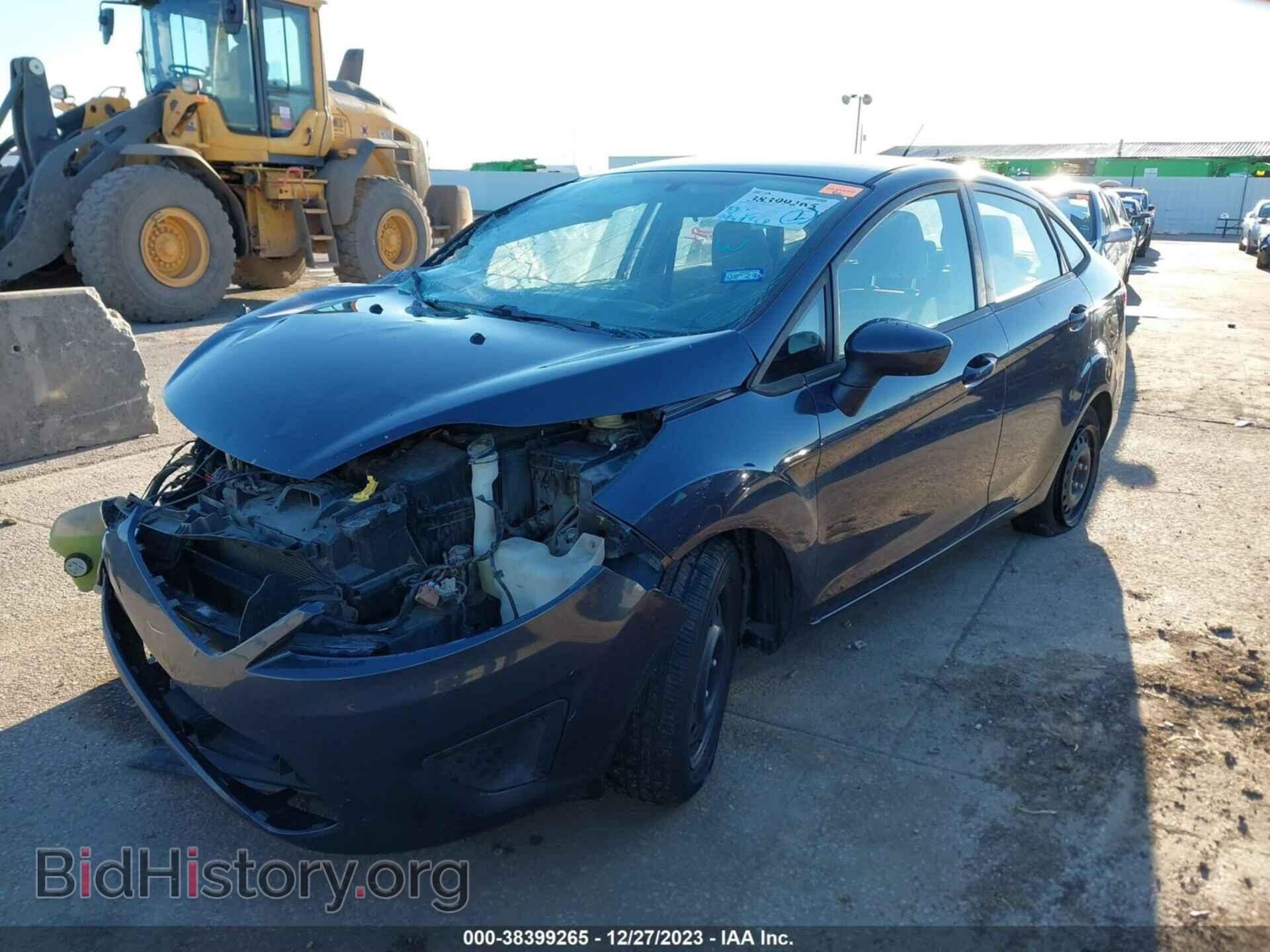 2012 FORD FIESTA - VIN: 3FADP4AJ5CM131928 - Фото 2