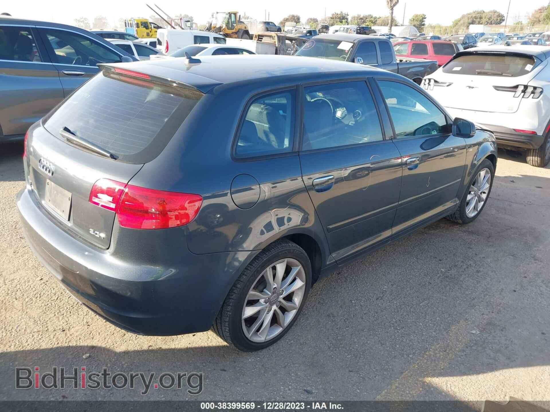 2011 AUDI A3 - VIN: WAUBFAFM1BA129012 - Photo 4