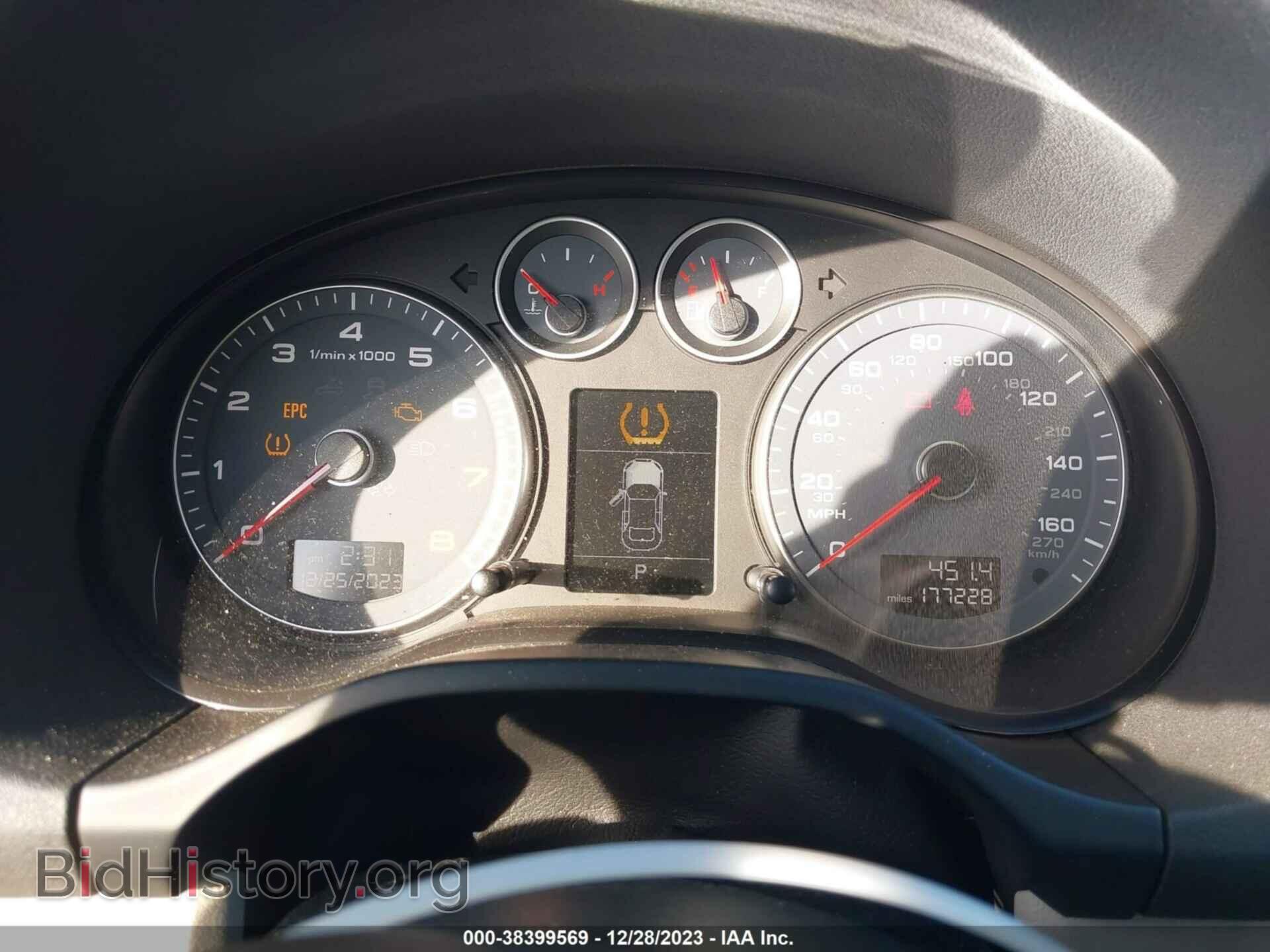 2011 AUDI A3 - VIN: WAUBFAFM1BA129012 - Photo 7