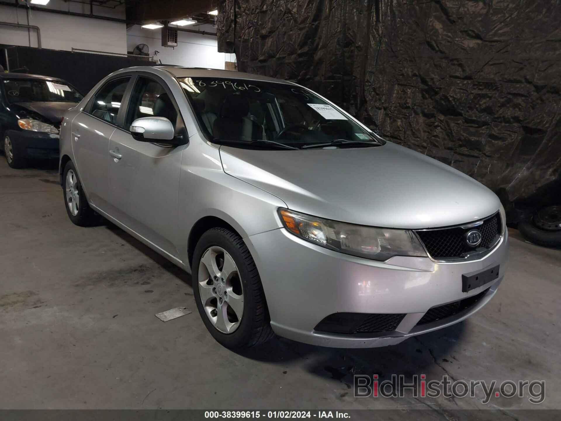 Photo KNAFU4A25A5092343 - KIA FORTE 2010