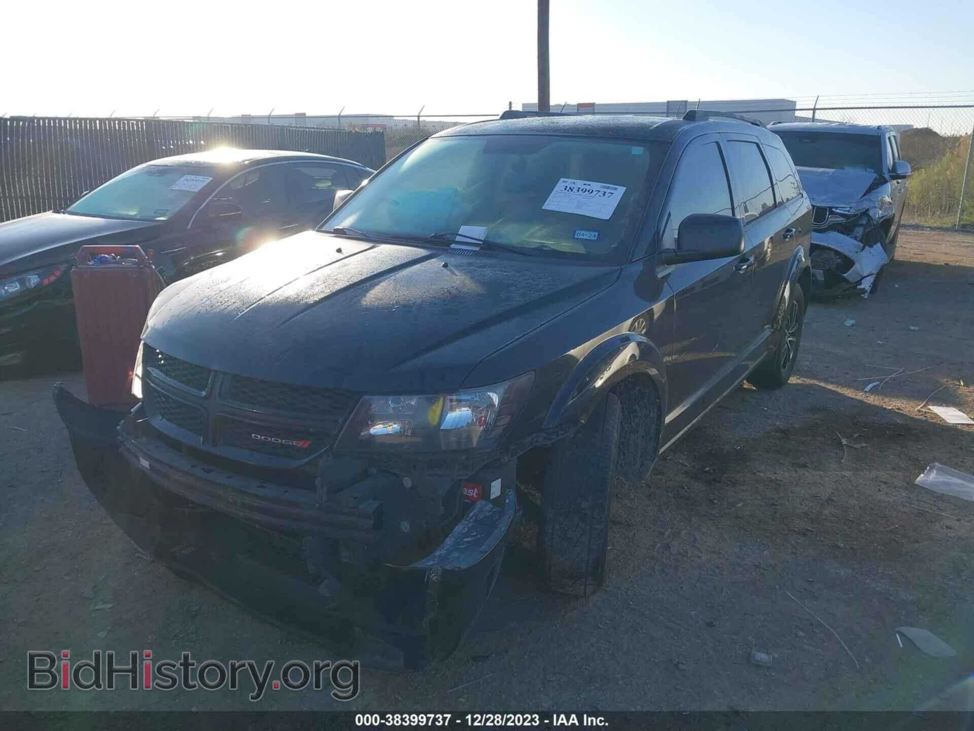 2017 DODGE JOURNEY - VIN: 3C4PDCAB2HT573386 - Photo 2